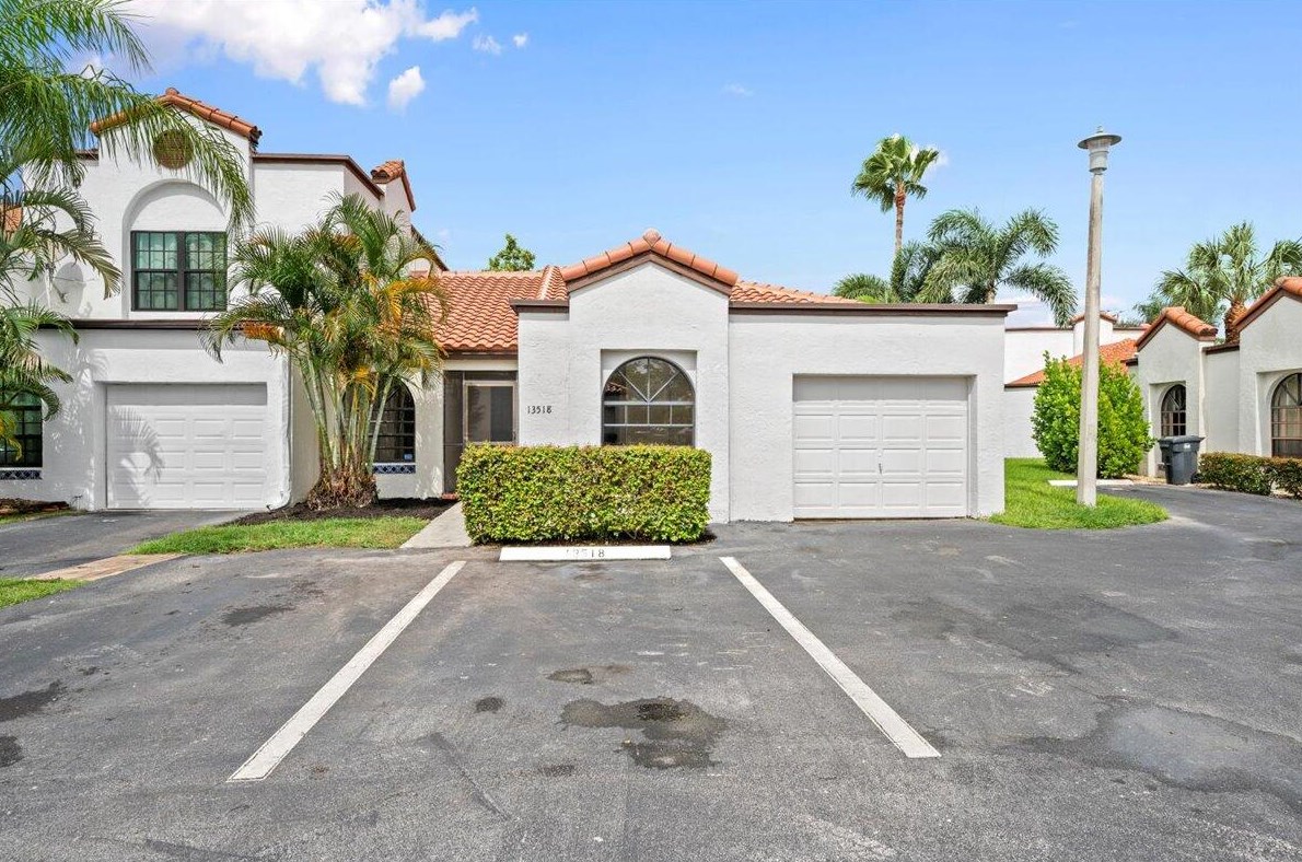 13518 Fountain View Blvd, West Palm Beach, FL 33414-7759