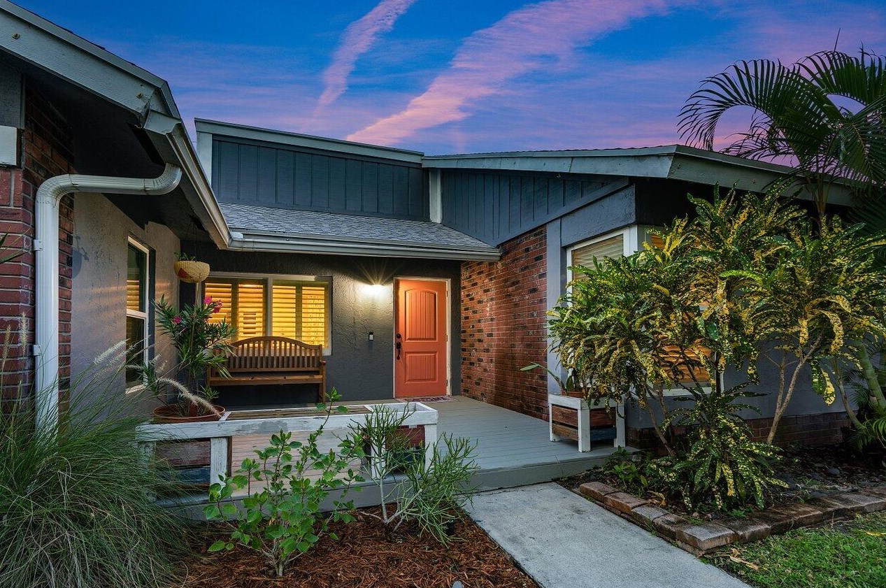 603 11th St, Boynton Beach, FL 33426-2980