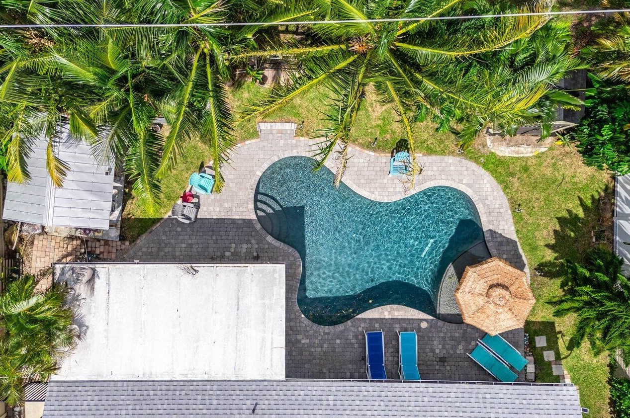 603 11th St, Boynton Beach FL  33426-2980 exterior