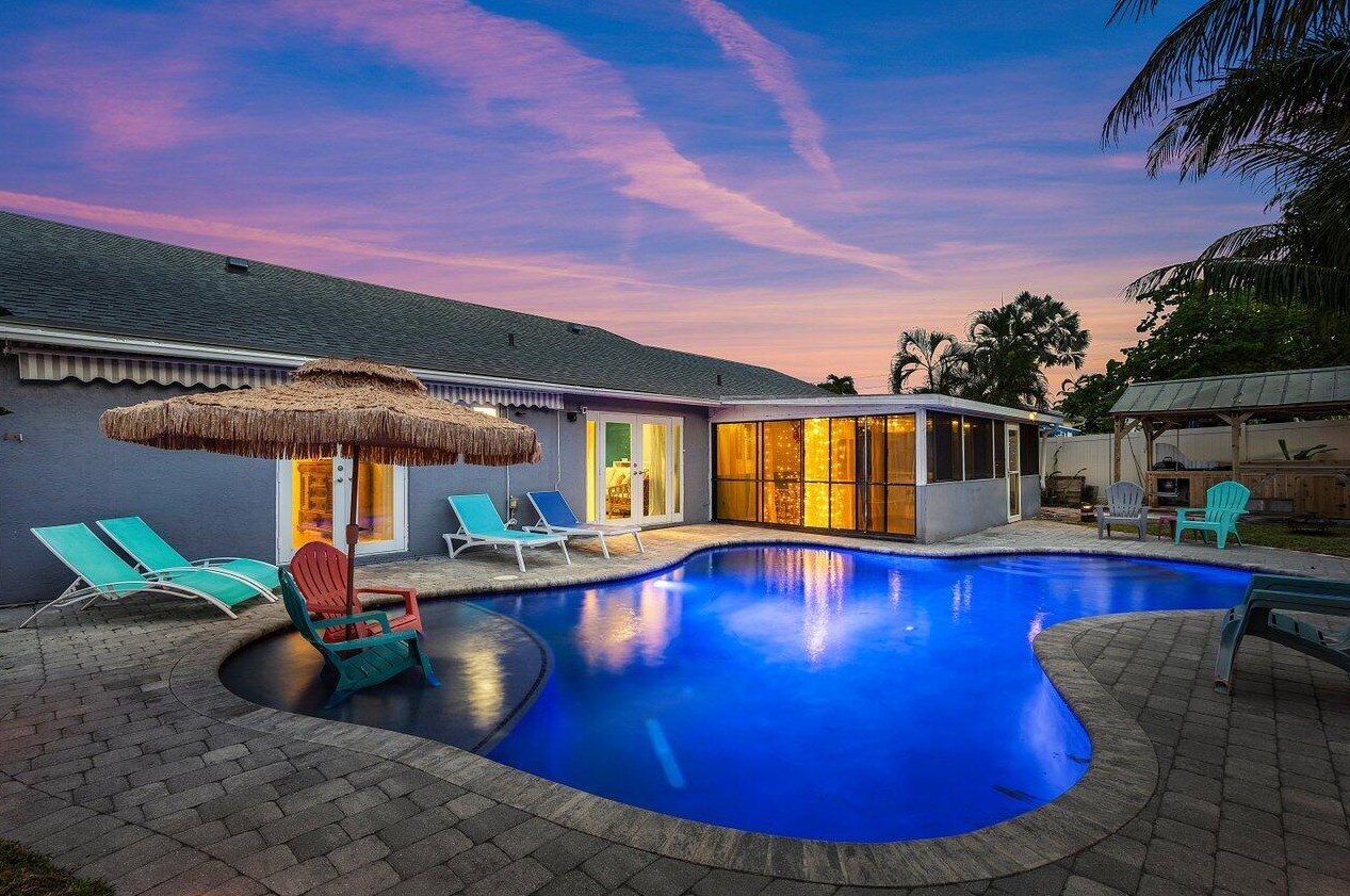 603 11th St, Boynton Beach FL  33426-2980 exterior