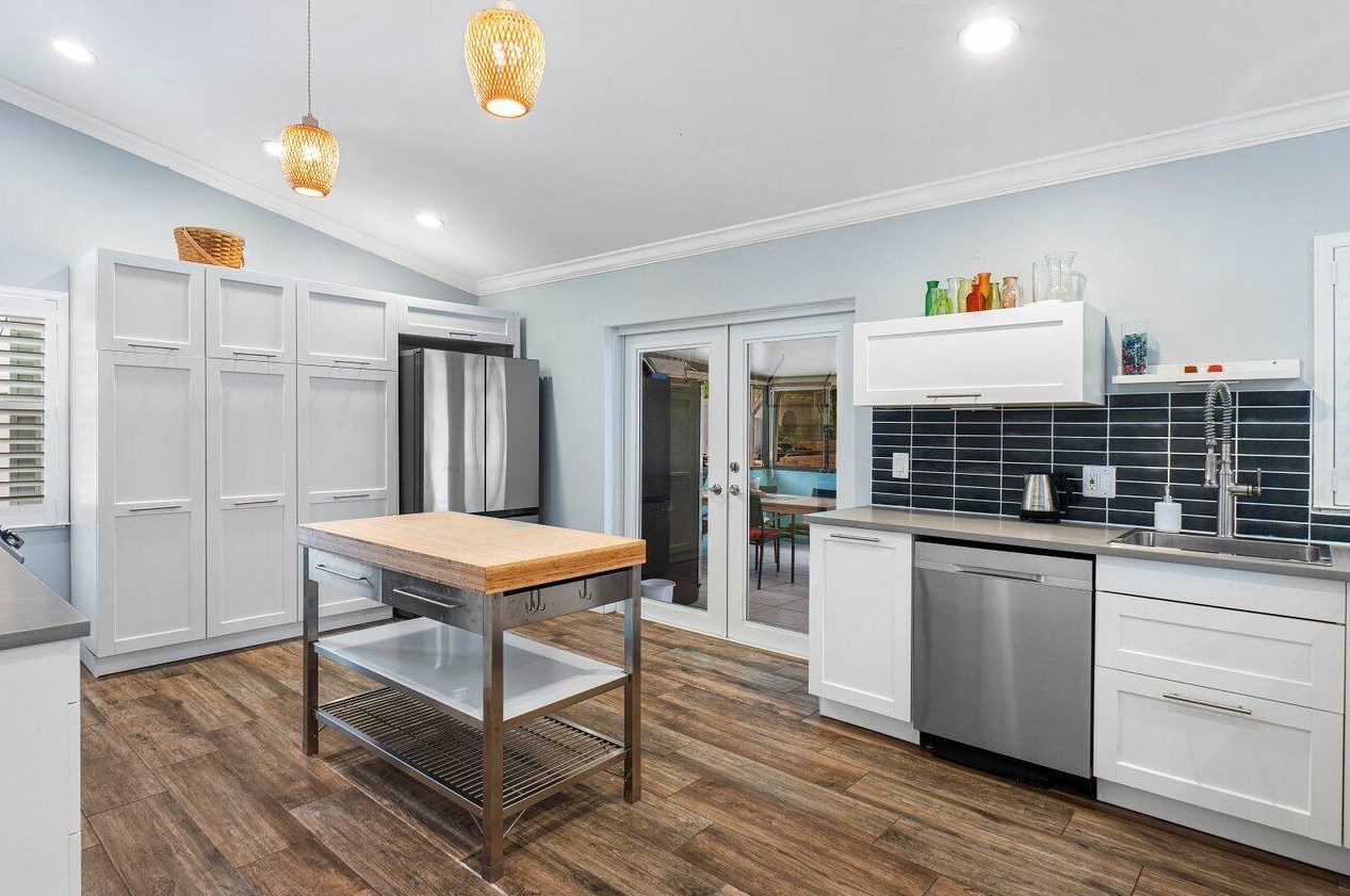 603 11th St, Boynton Beach FL  33426-2980 exterior