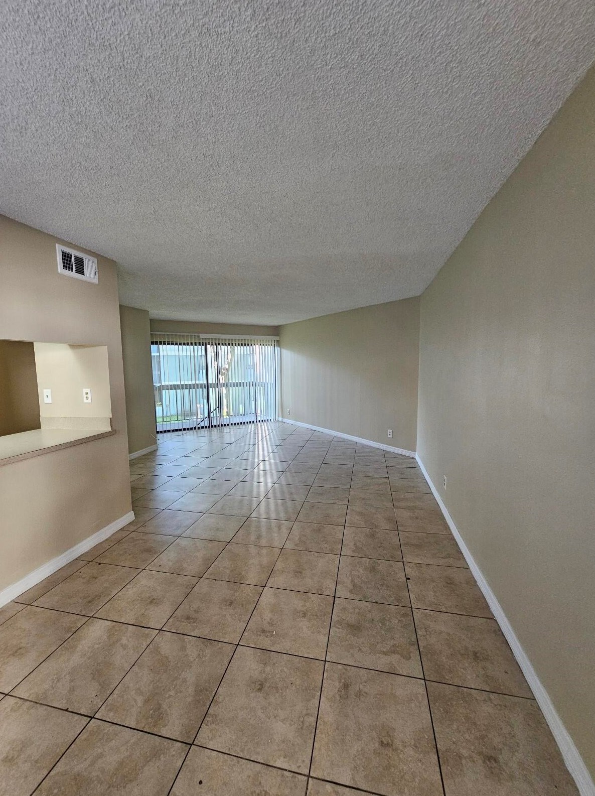 2000 N Congress Ave #209, West Palm Beach, FL 33401