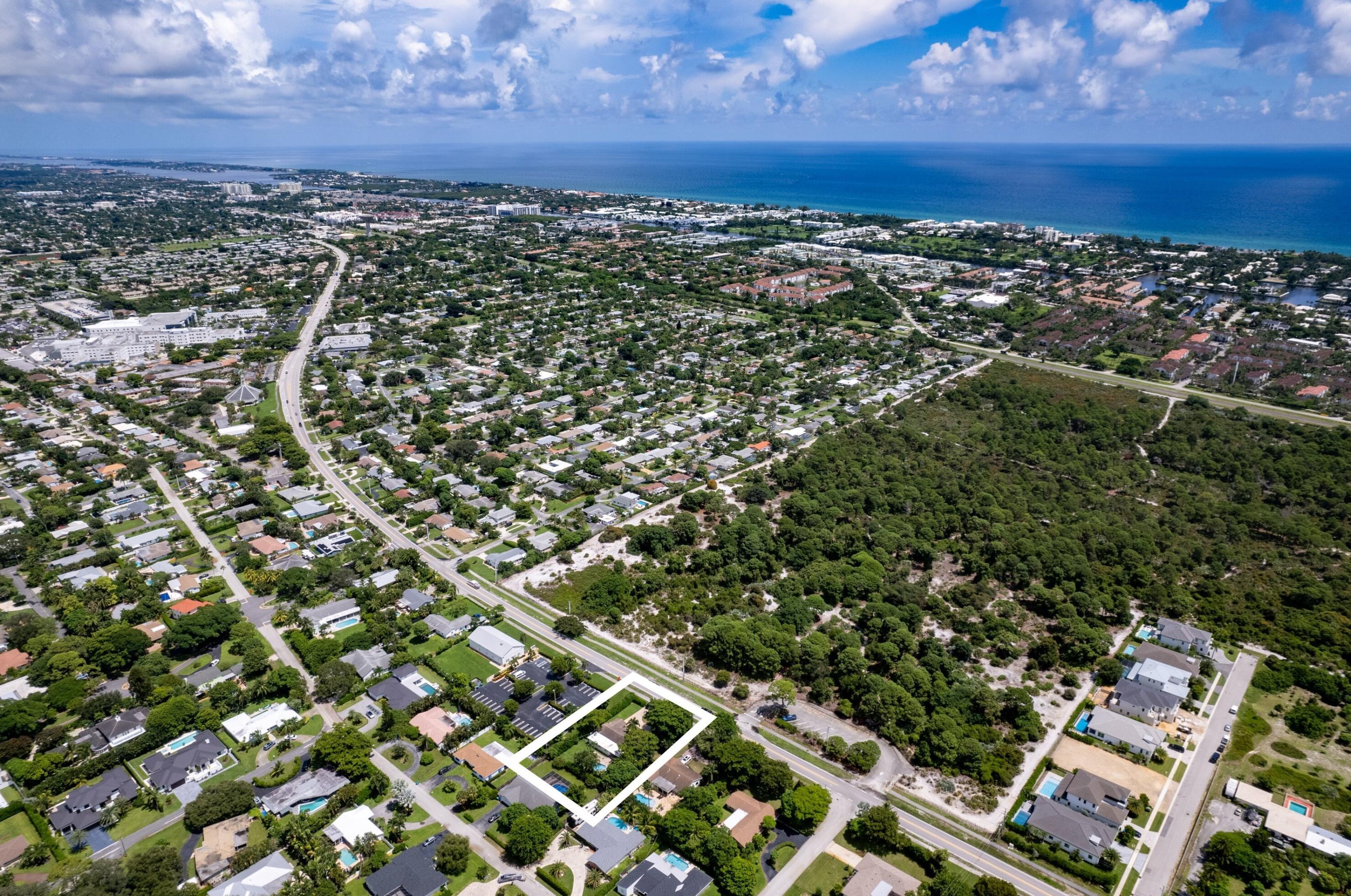 3305 Seacrest Blvd, Boynton Beach FL 33435-8649 exterior