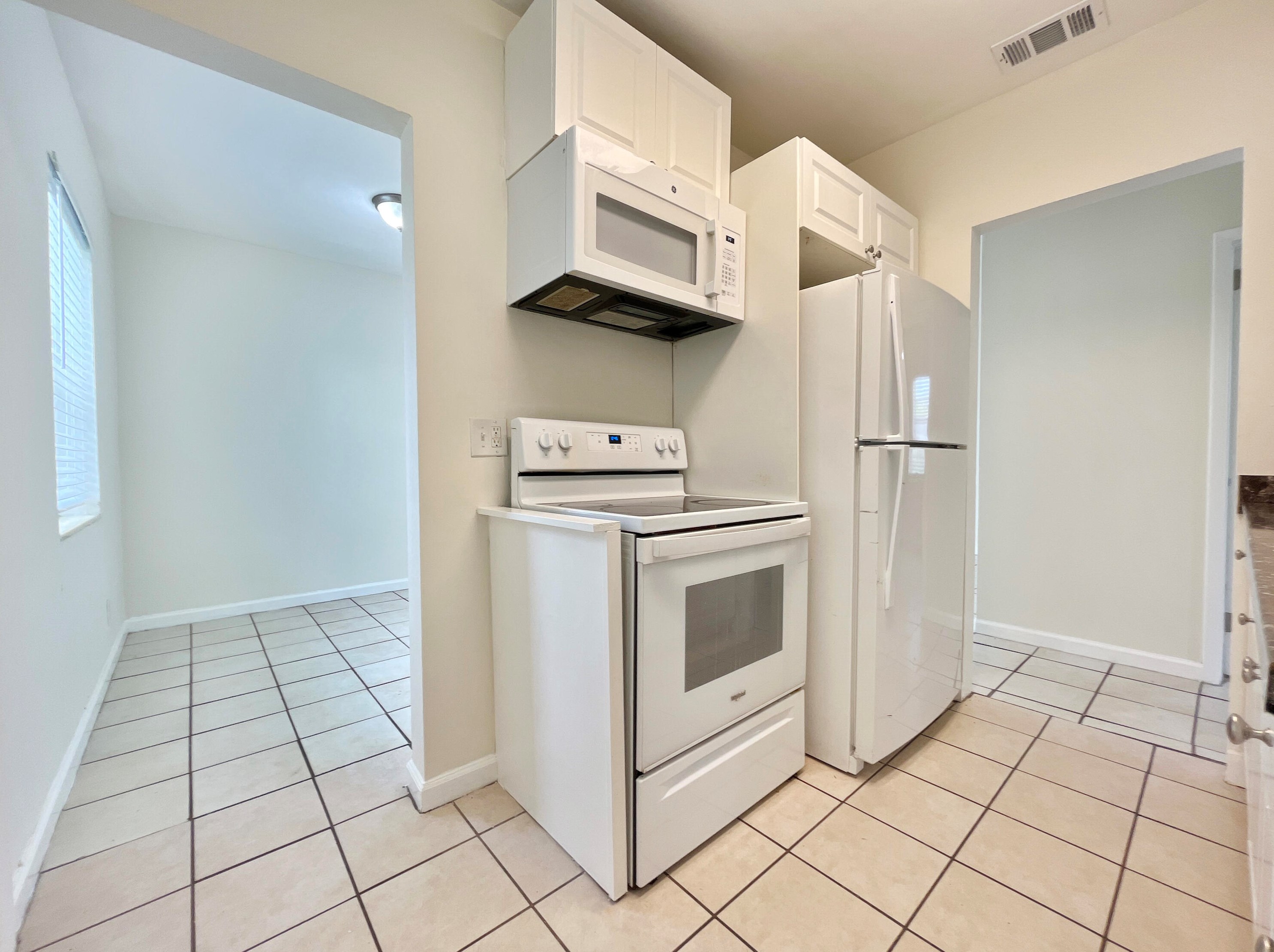 1517 14th Ave, Lake Worth FL  33460-1718 exterior