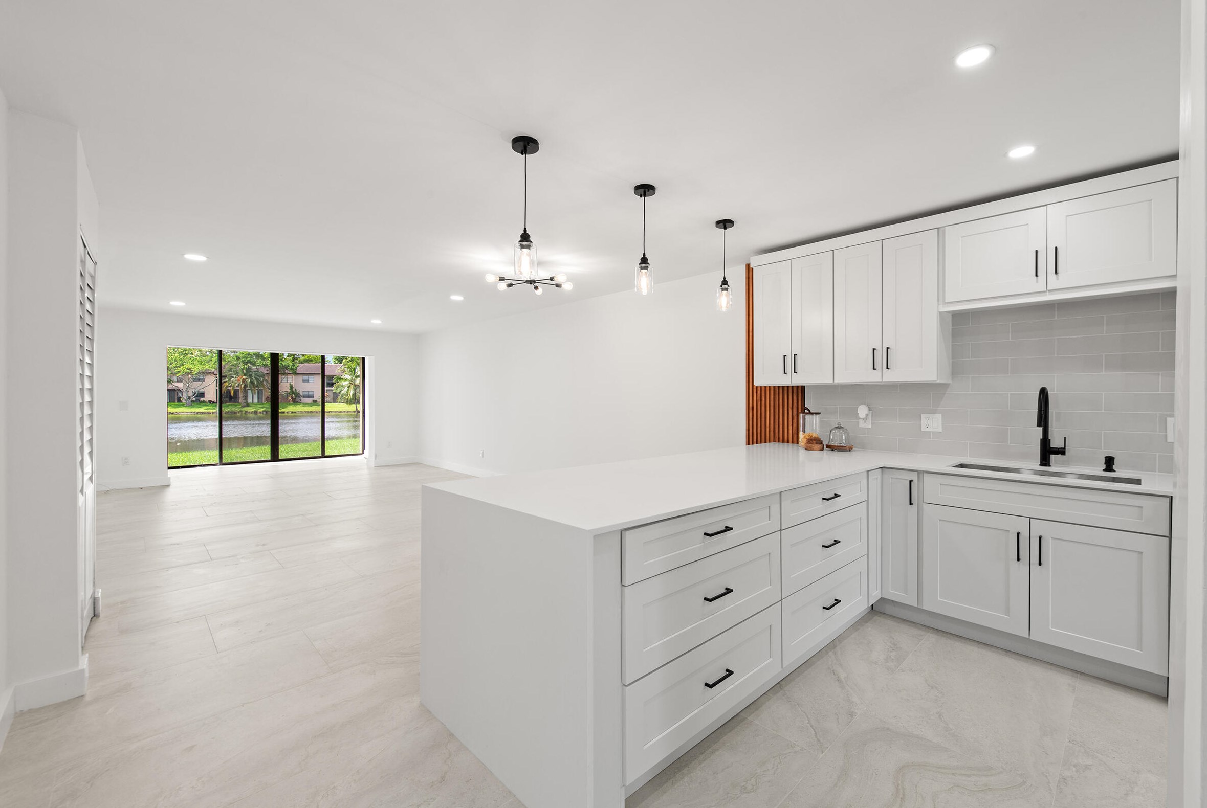9293 Vista Del Lago #15c, Boca Raton, FL 33428