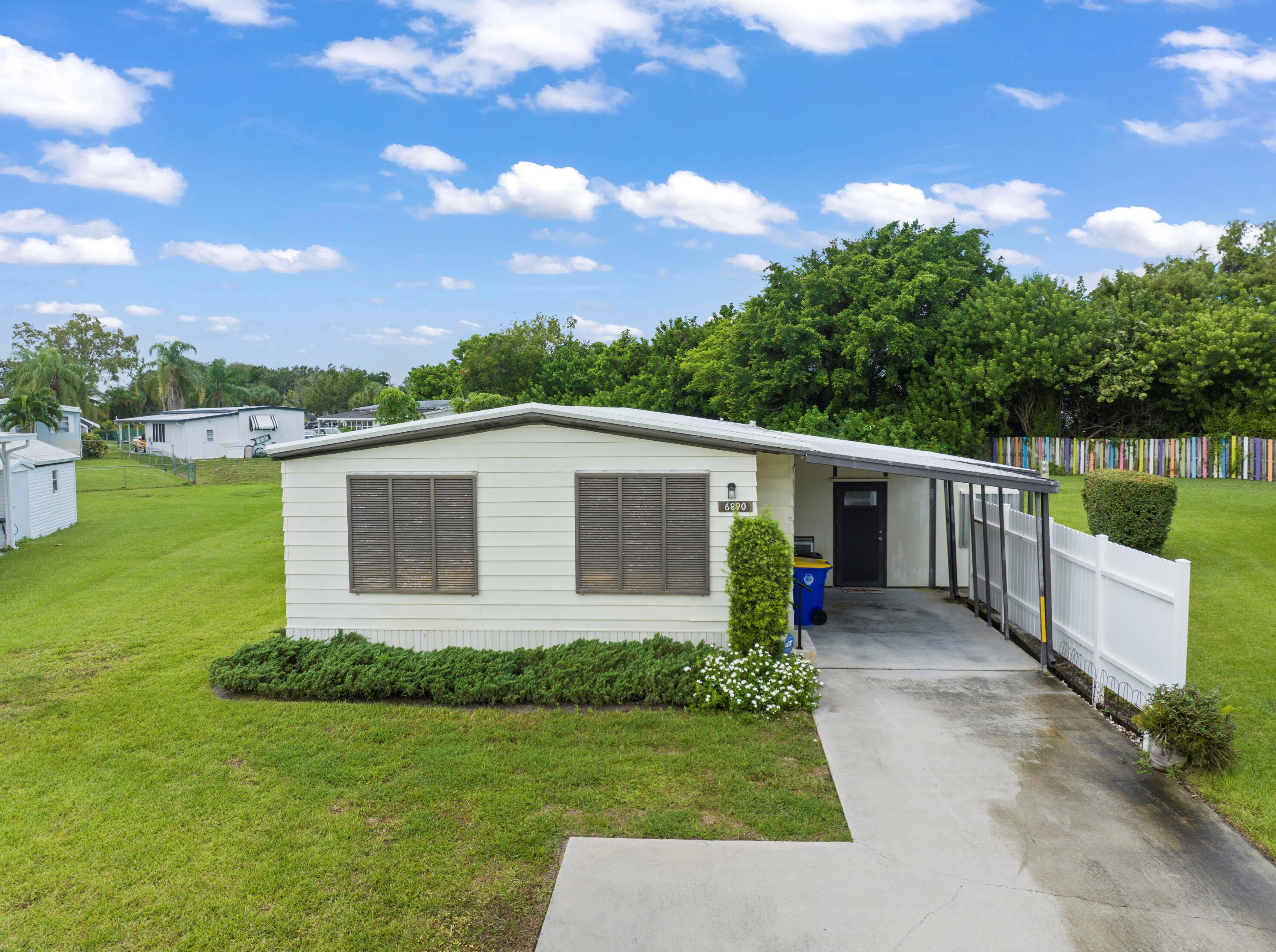 6890 Se Congress St, Hobe Sound, FL 33455