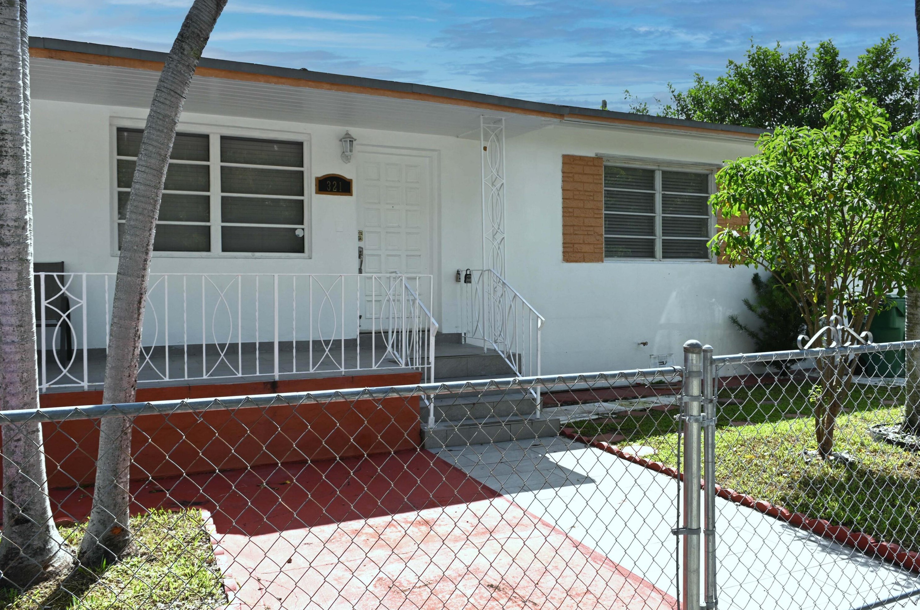 321 Nw 21st Ave, Miami, FL 33125