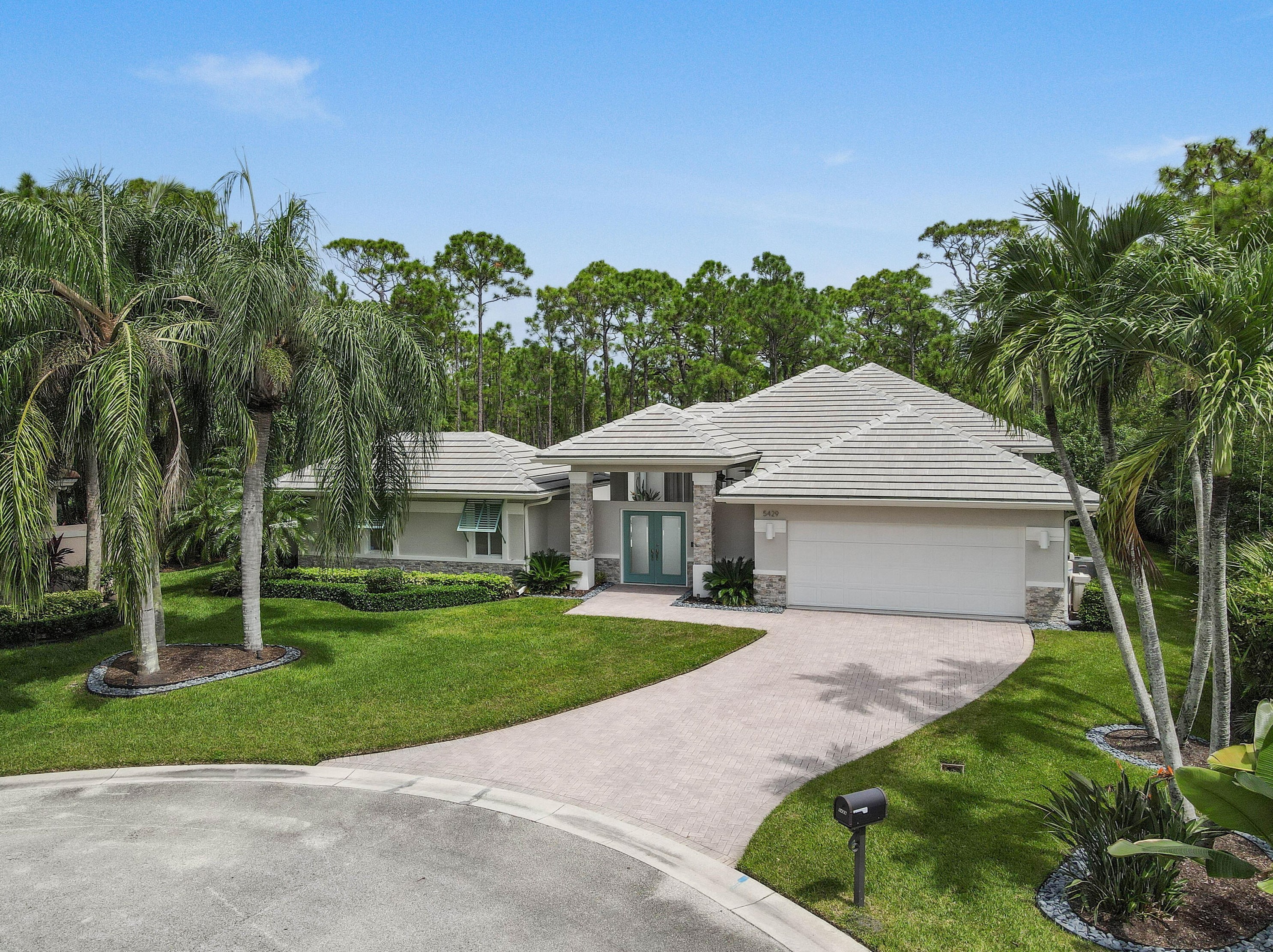 5429 Se Serenoa Terrace, Hobe Sound, FL 33455