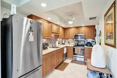 5344 Woodland Lakes Drive, Unit #223, Palm Beach Gardens, FL 33418 - Photo 18