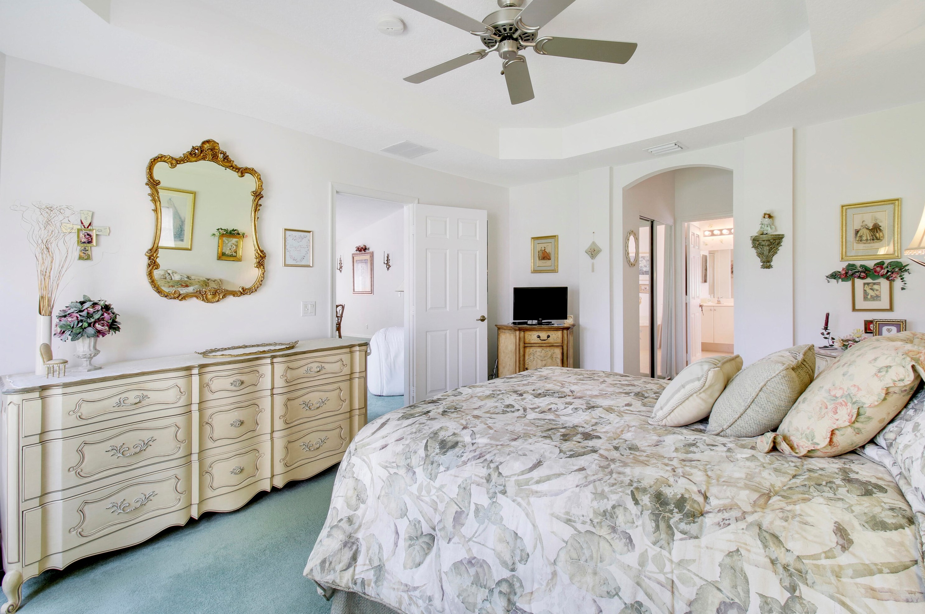 9753 Donato Way, Lake Worth FL 33467-7057 exterior