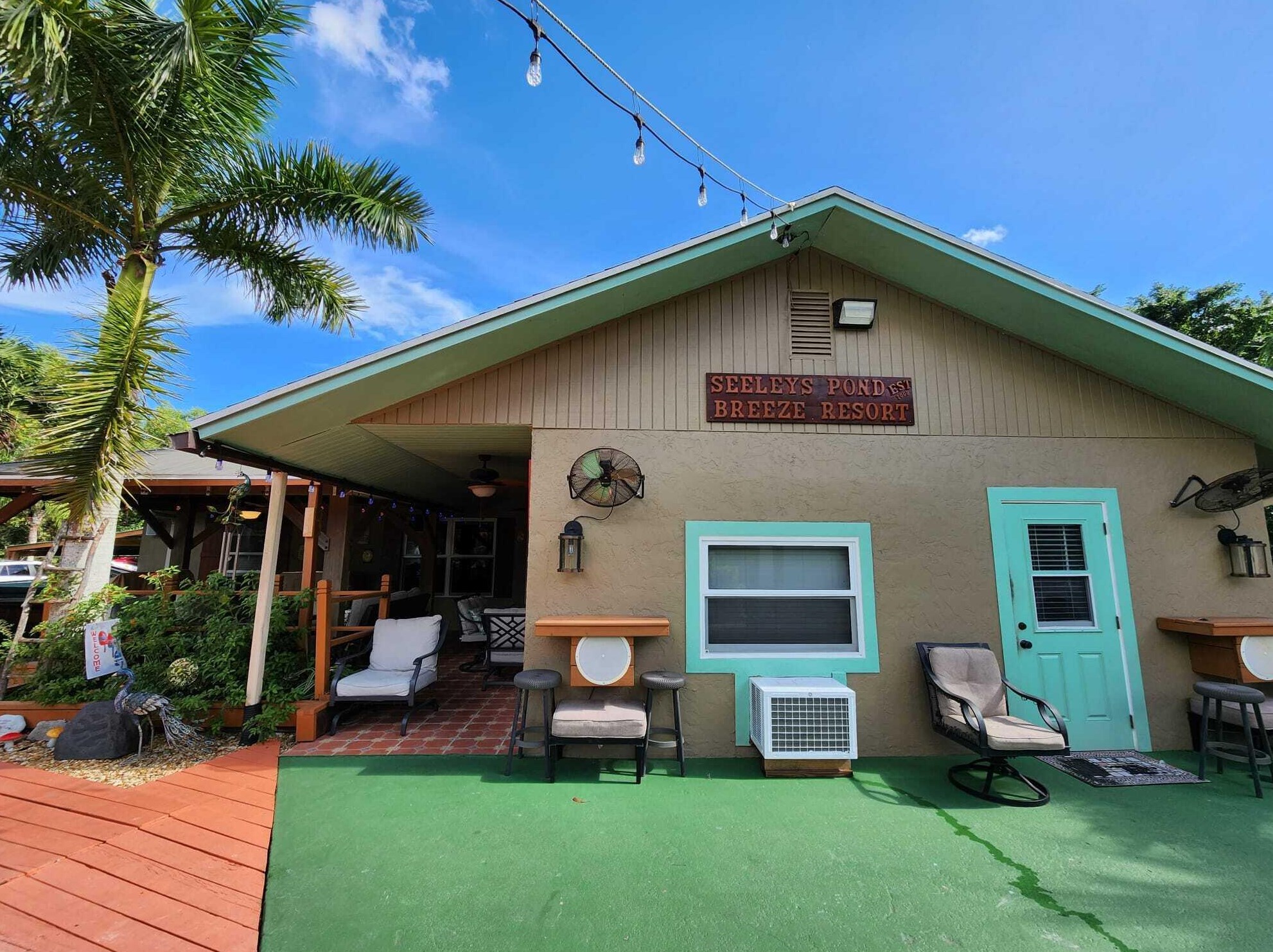 16394 E Stallion Dr, Town of Loxahatchee Groves, FL 33470