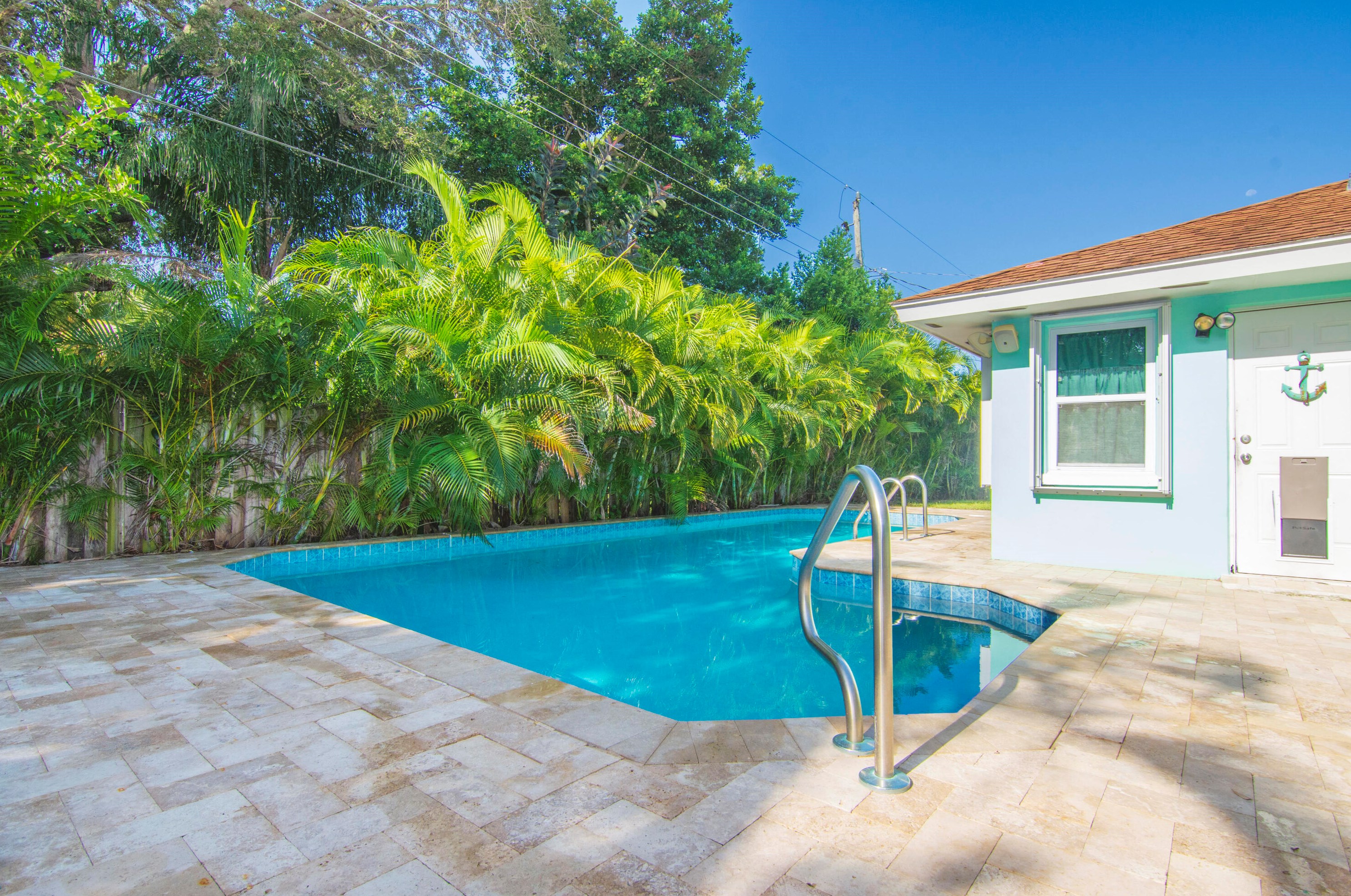 1445 5 St, Vero Beach FL  32962-2120 exterior