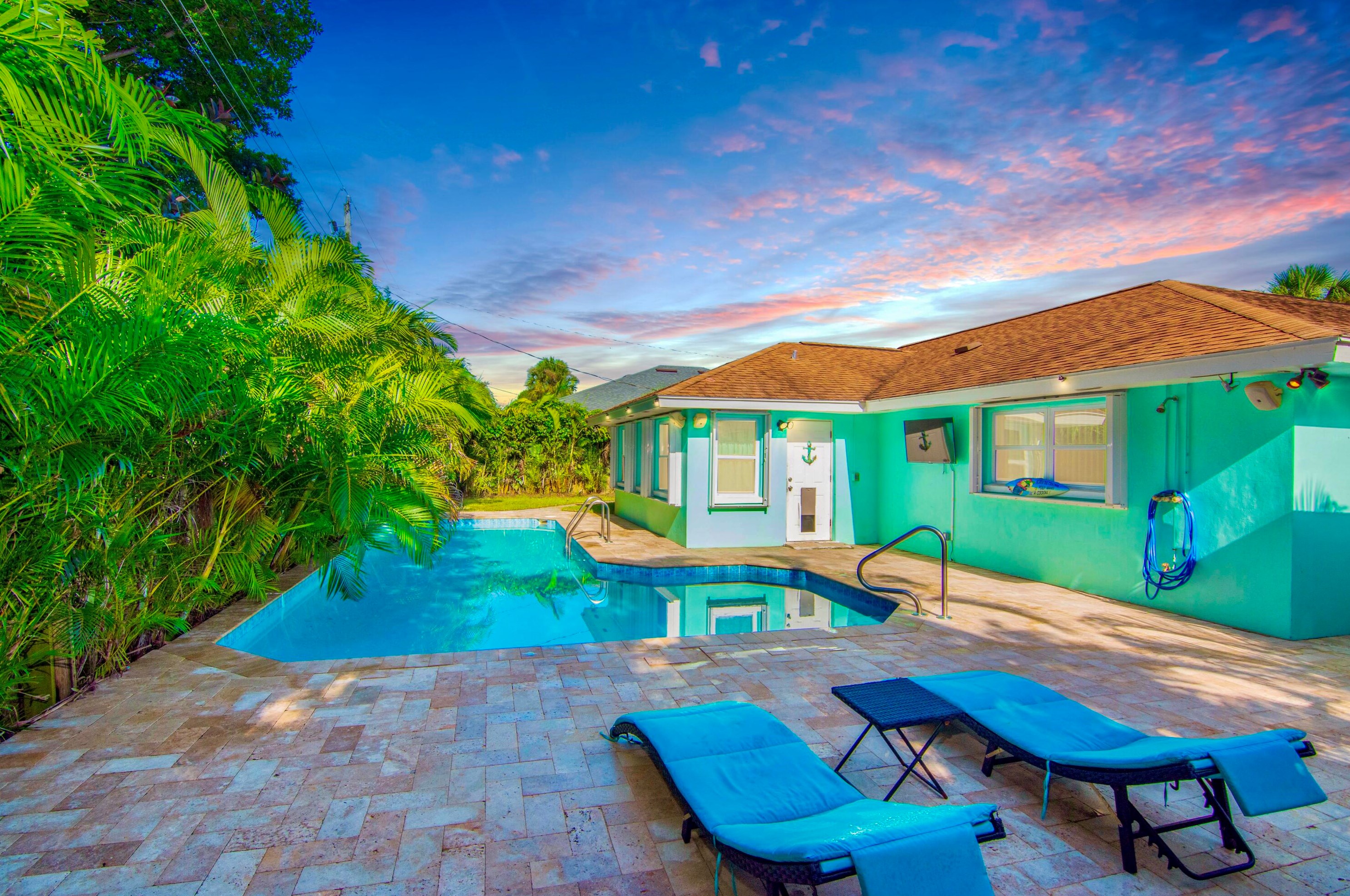 1445 5 St, Vero Beach FL  32962-2120 exterior