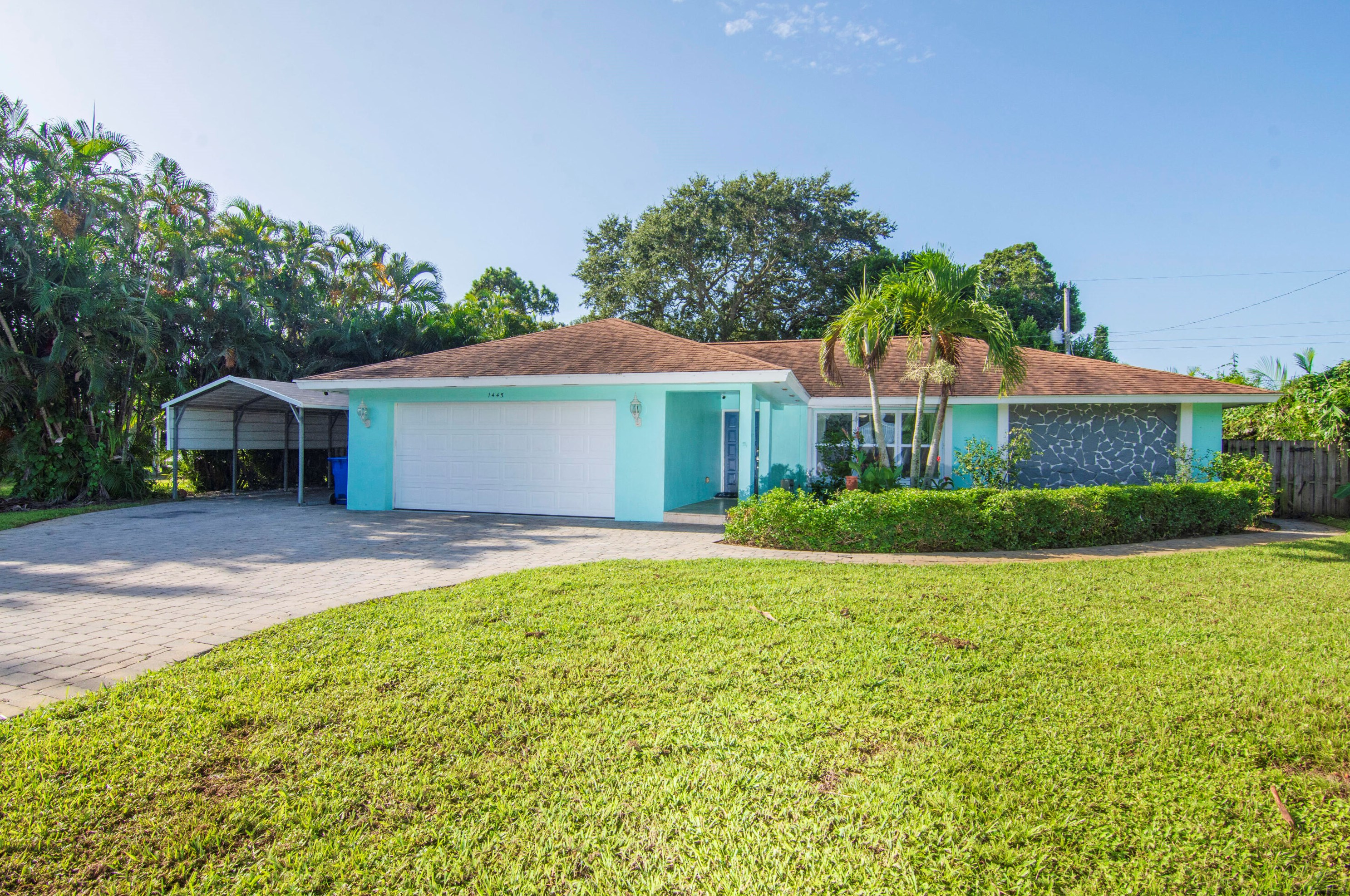 1445 5 St, Vero Beach FL  32962-2120 exterior