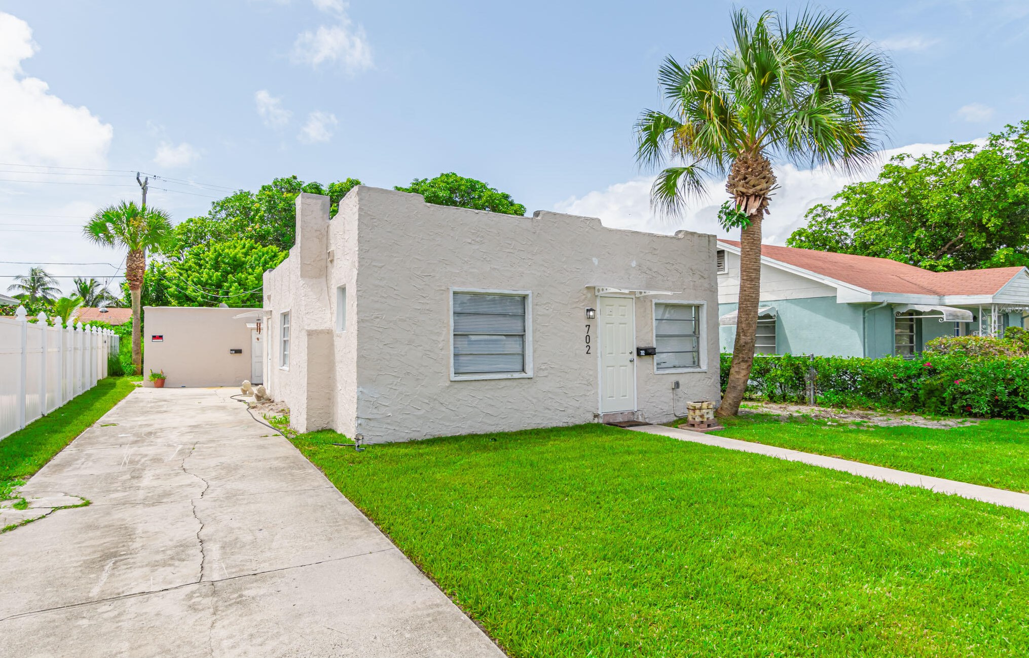 702 50th St, West Palm Beach, FL 33407