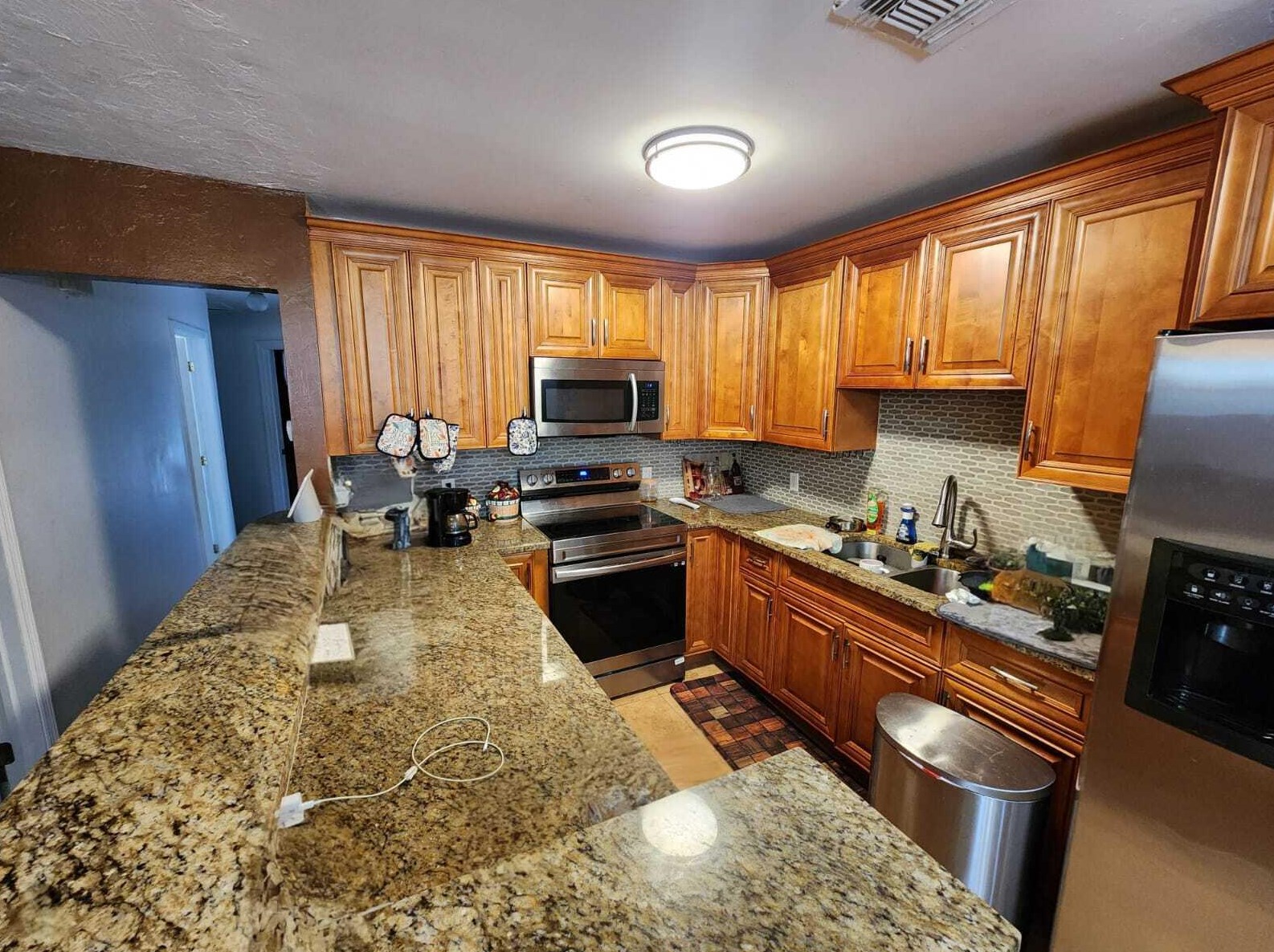 204 Jennings Ave, Lake Worth, FL 33463-3391
