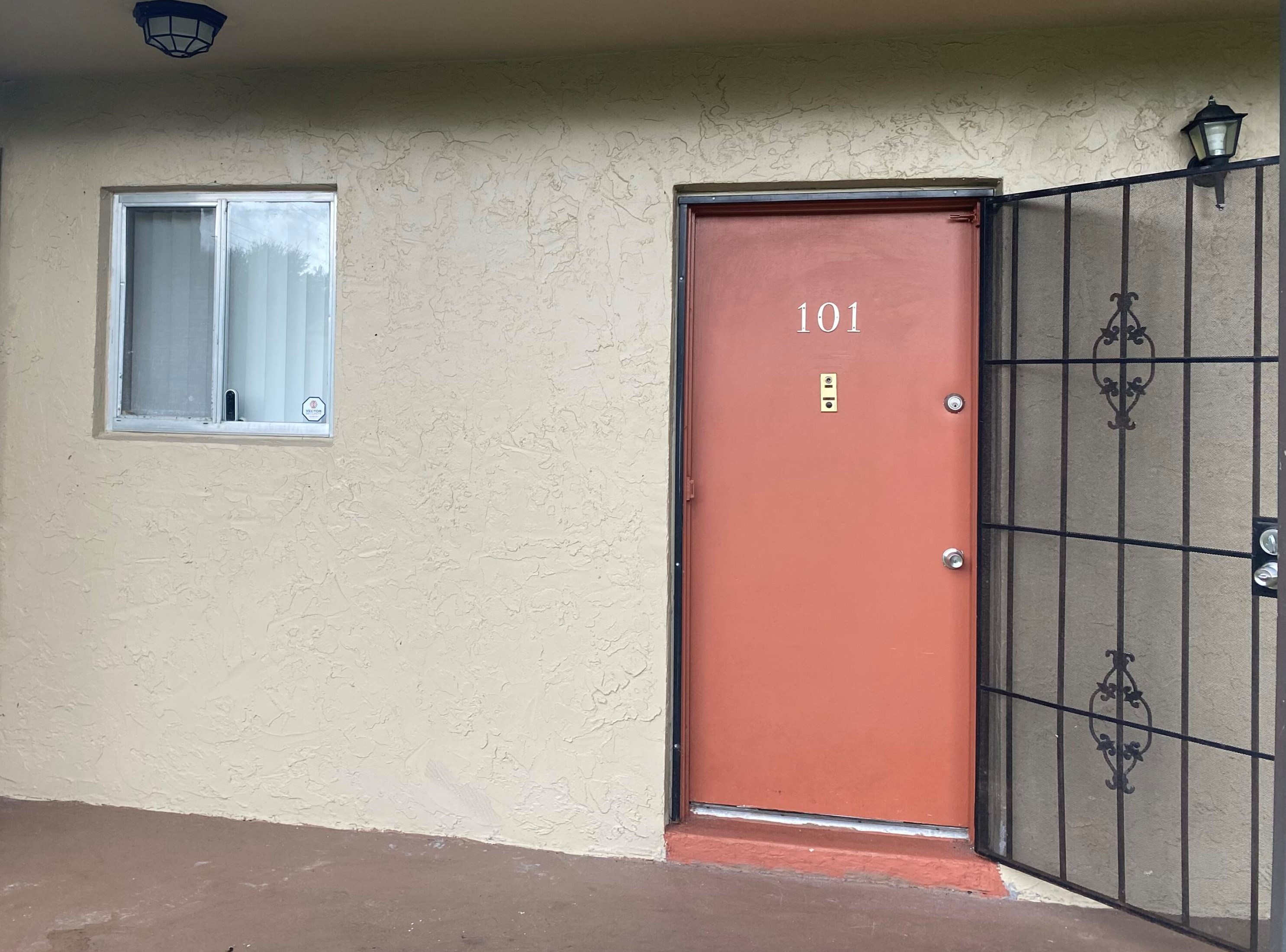 6086 Forest Hill Blvd #101, West Palm Beach, FL 33415