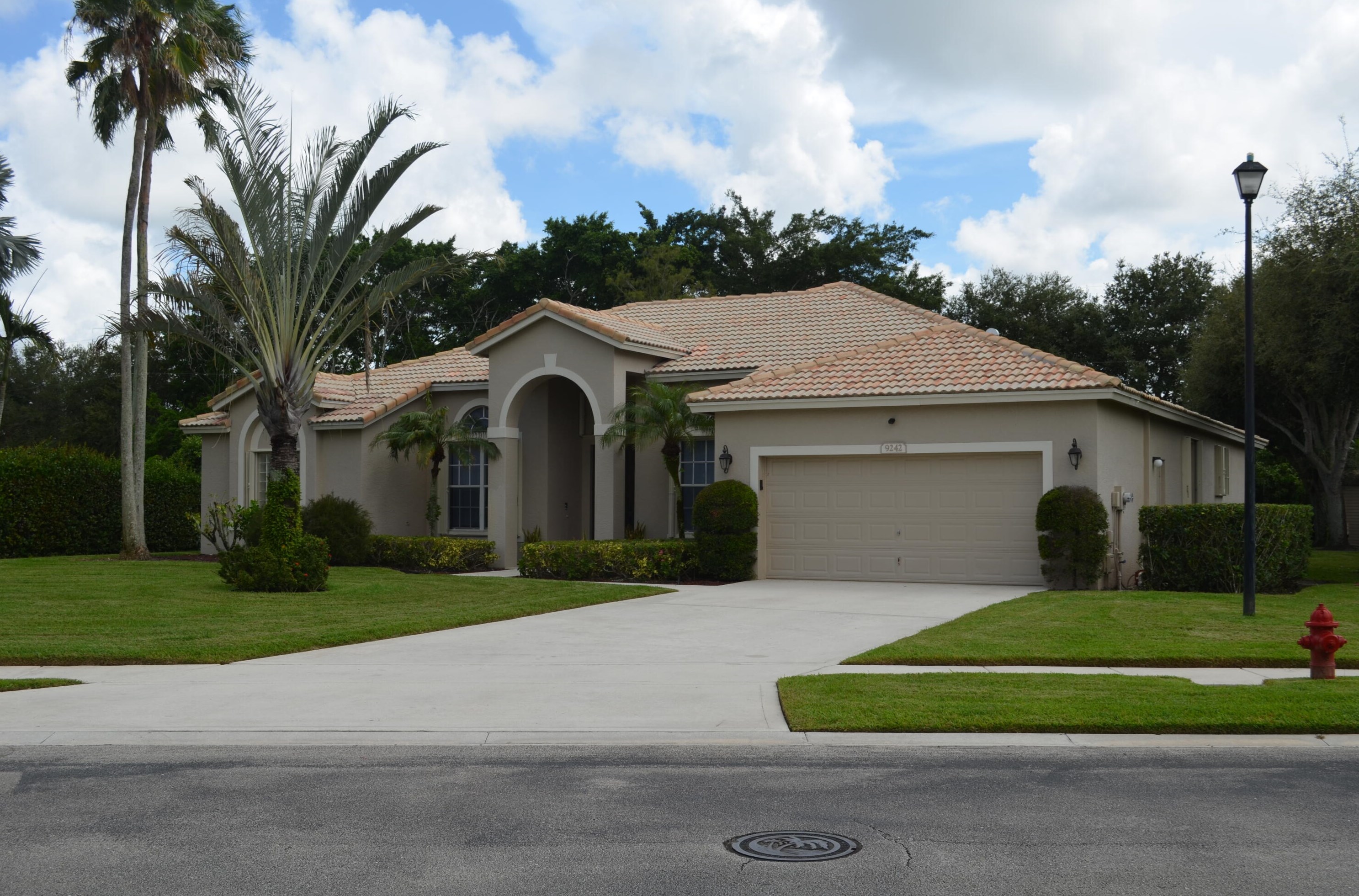 9242 Olmstead Dr, Lake Worth, FL 33467