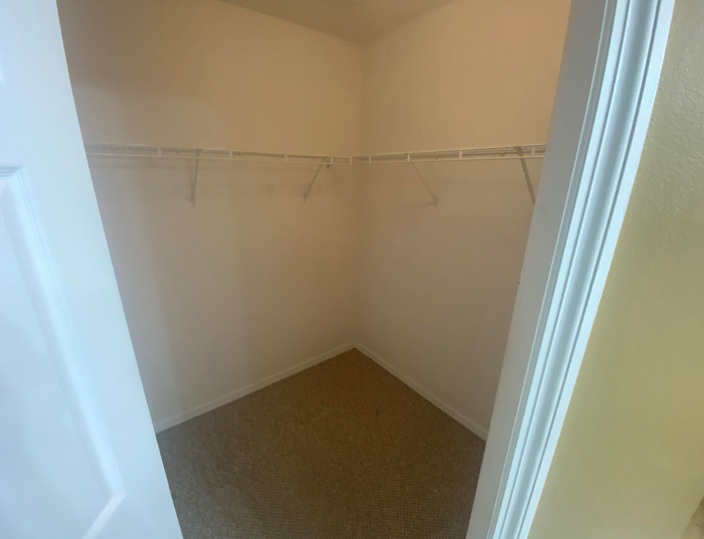 1528 Abingdon Ave, Fort Pierce, FL 34953-2550