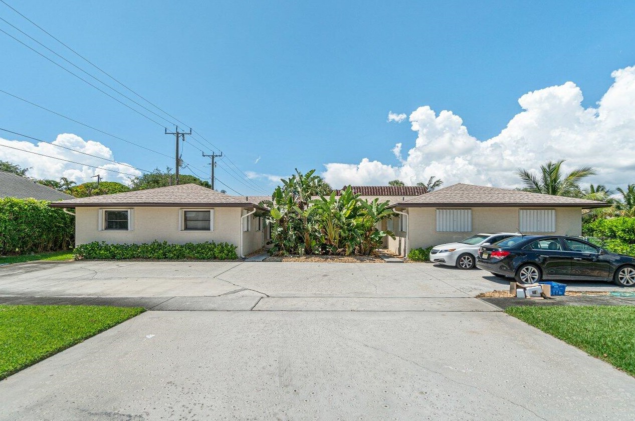 502 Ne 48th St, Boca Raton, FL 33431