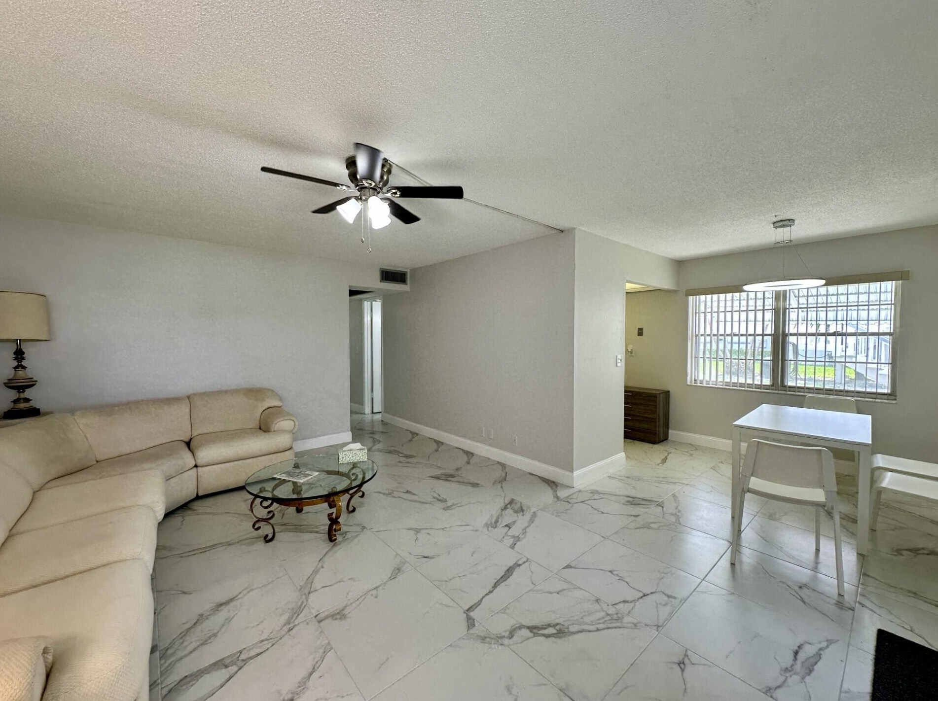 88 Andover D, West Palm Beach, FL 33417