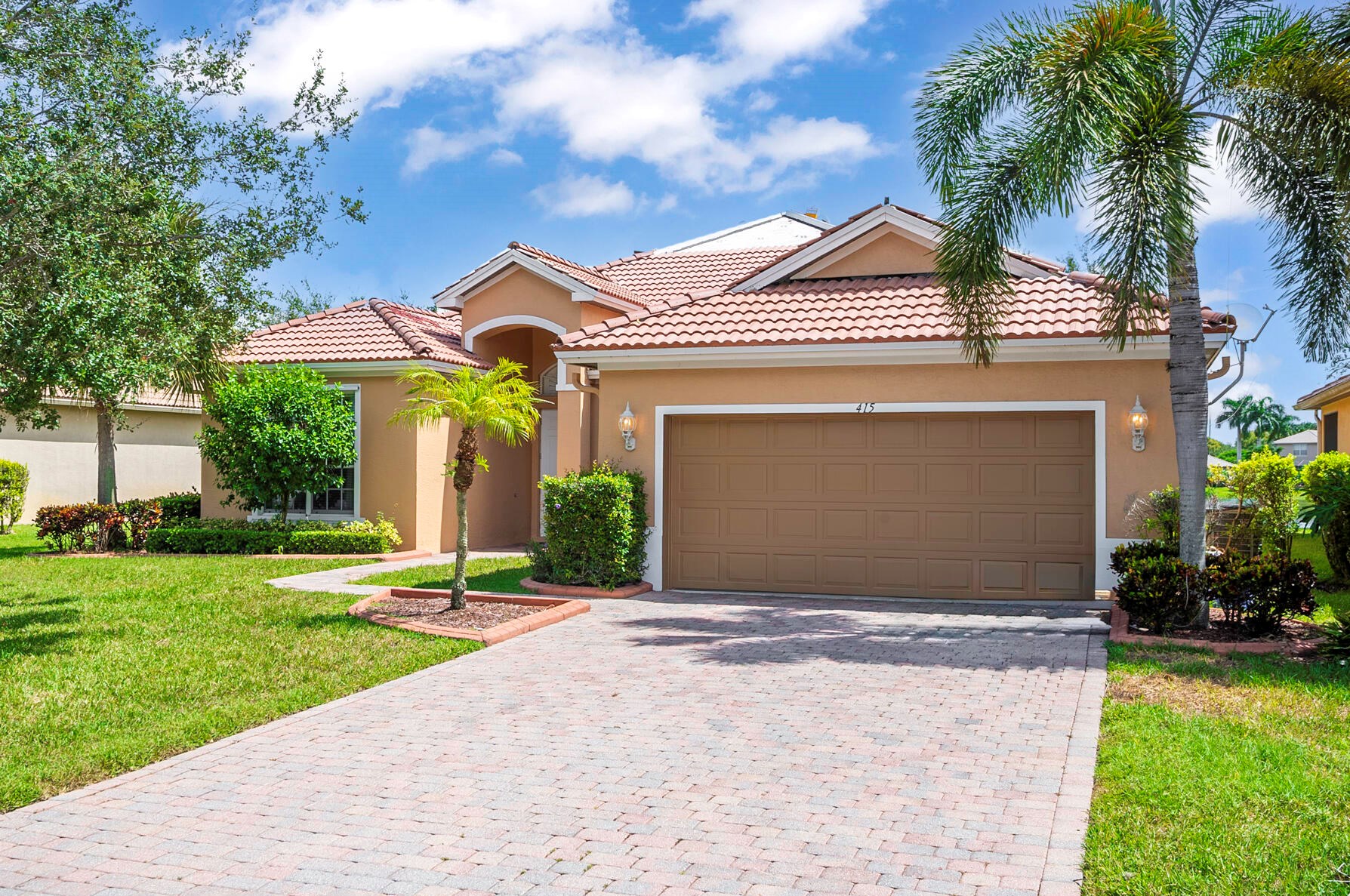 415 Nw Sheffield Cir, Port Saint Lucie, FL 34983