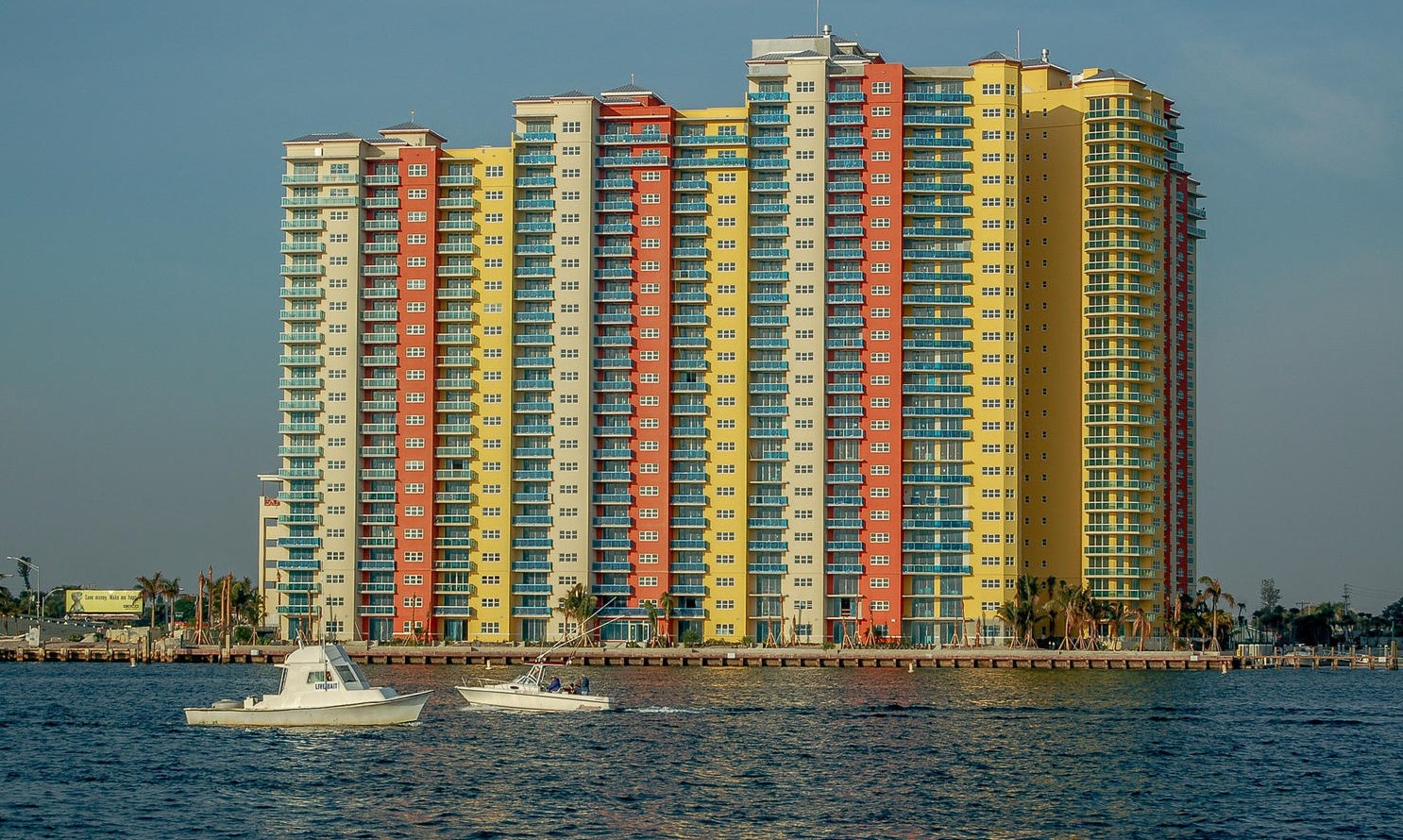 2640 Lake Shore Dr #408, West Palm Beach, FL 33404
