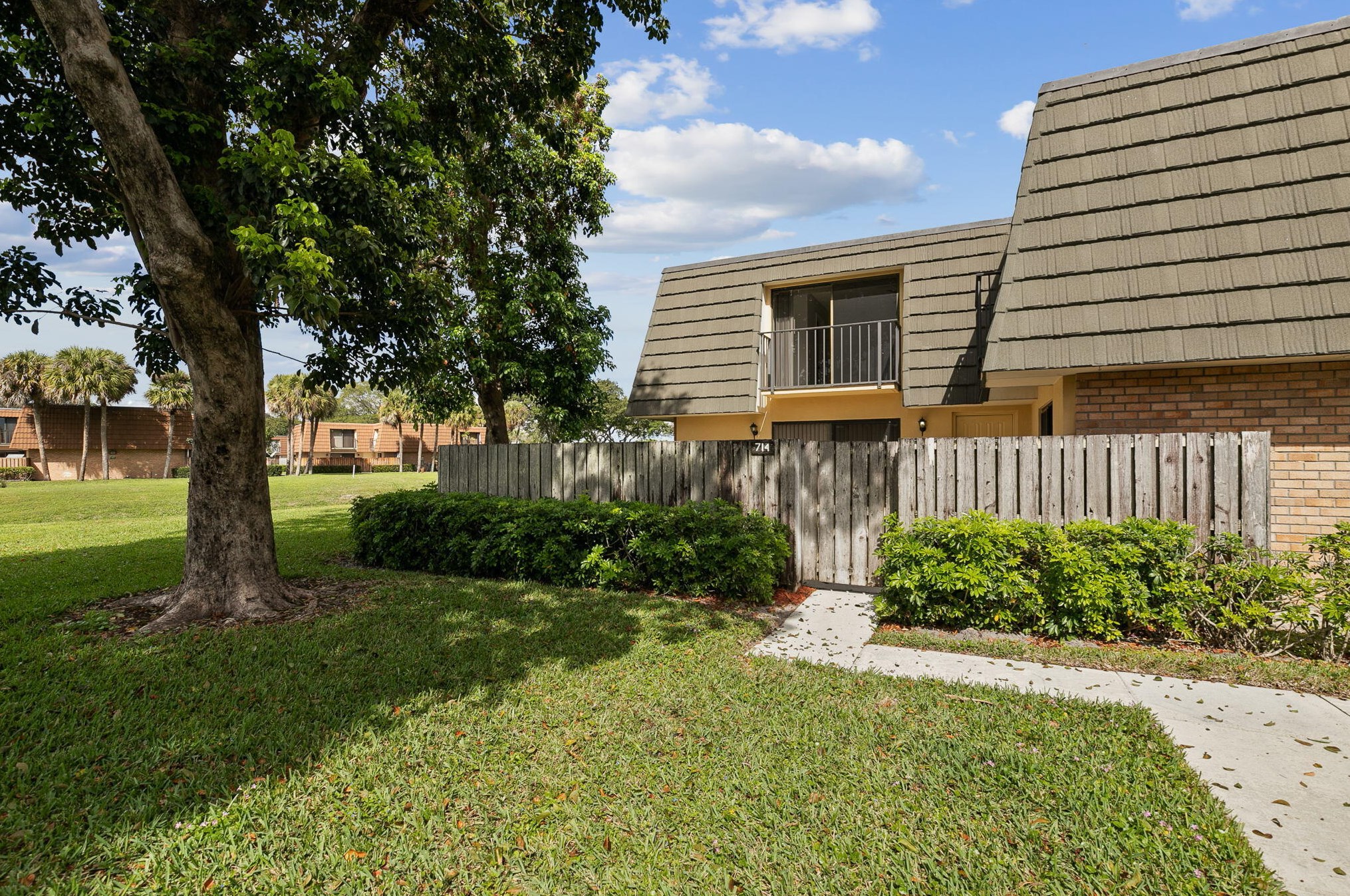 714 7th Way, West Palm Beach, FL 33407