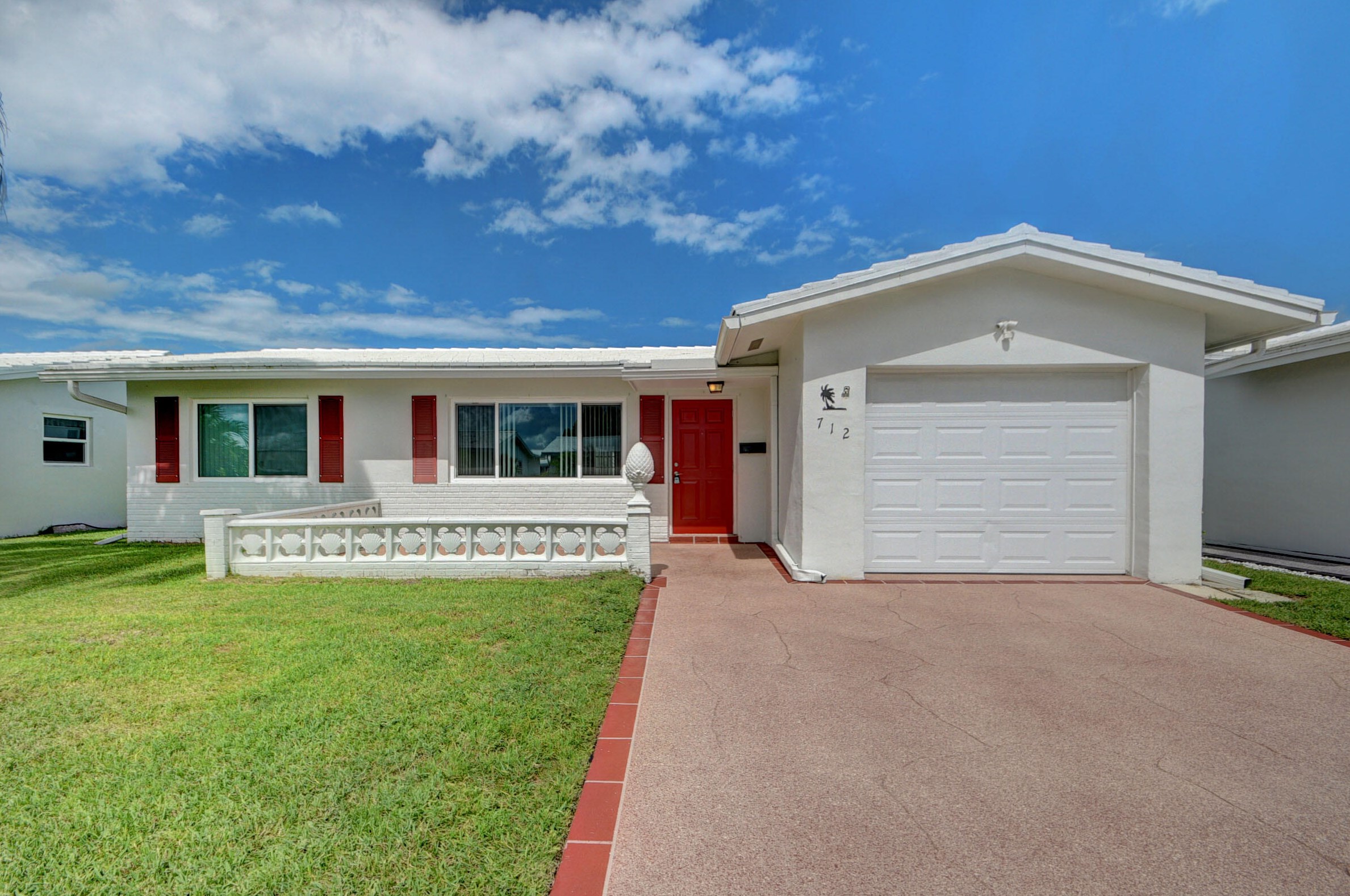 712 Sw 16th St, Boynton Beach, FL 33426