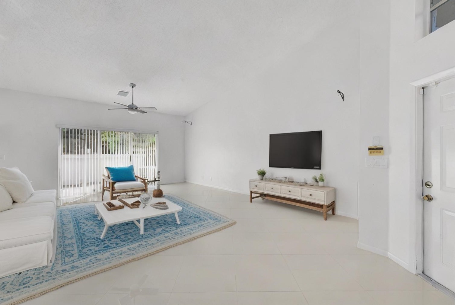 5190 Sabal Gardens Ln #1, Boca Raton, FL 33487