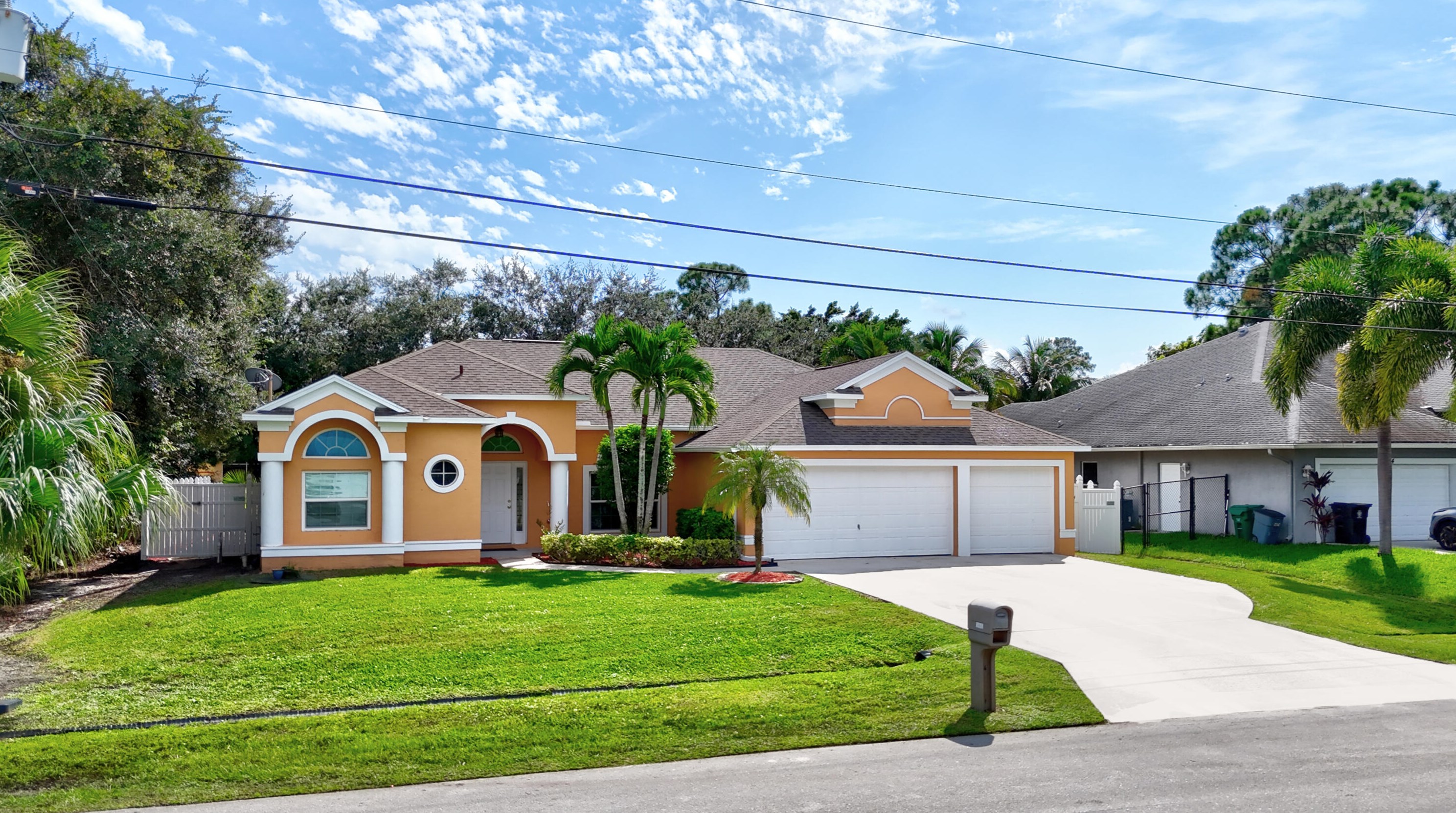 1468 Sw Herder Rd, Port Saint Lucie, FL 34953