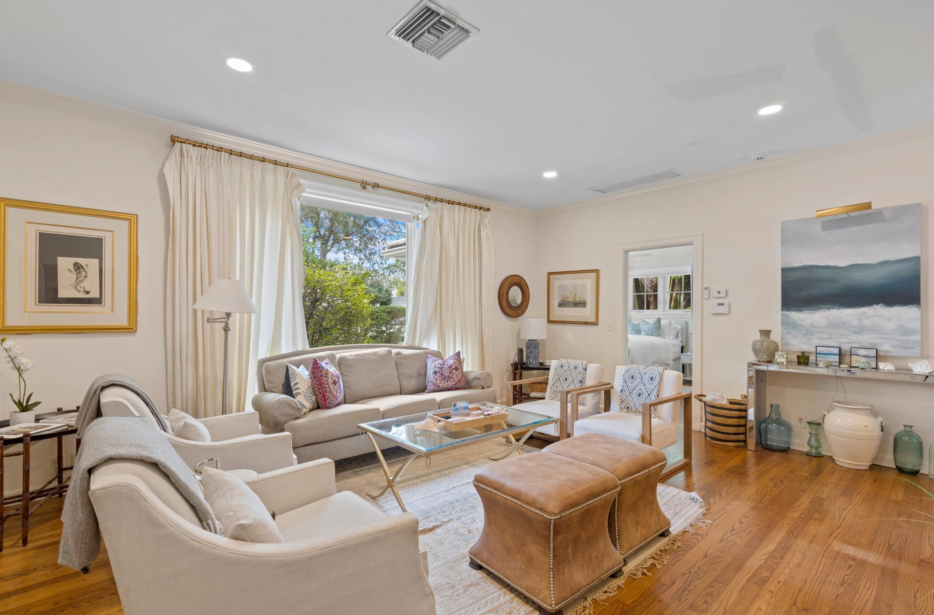 733 Sunset Rd, West Palm Beach, FL 33401-7843