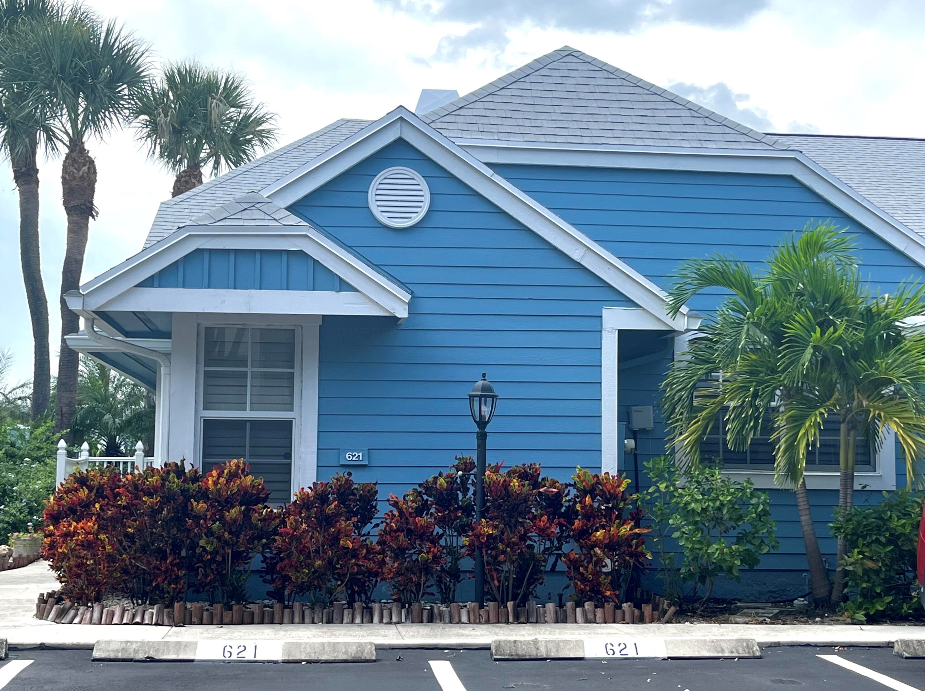 621 Ocean Dunes Cir, Jupiter, FL 33477