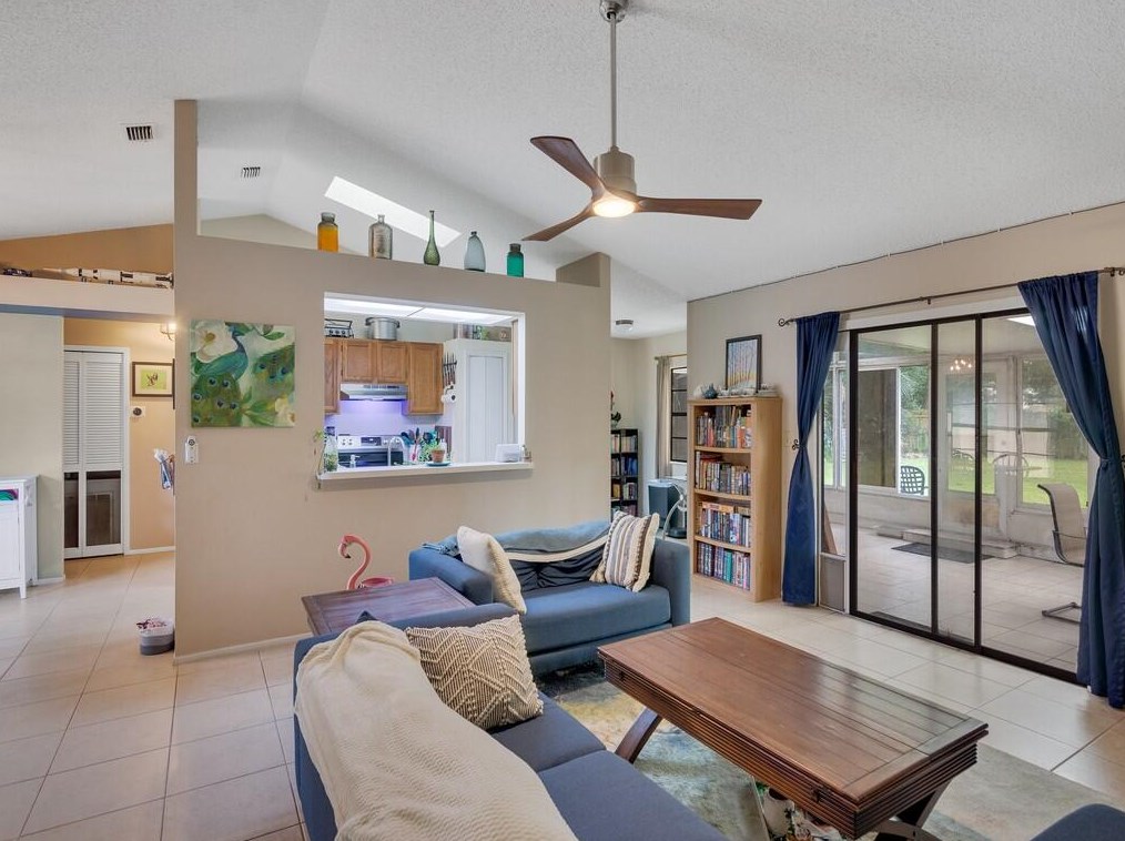 3805 Fooshe Ave, Sebastian, FL 32976