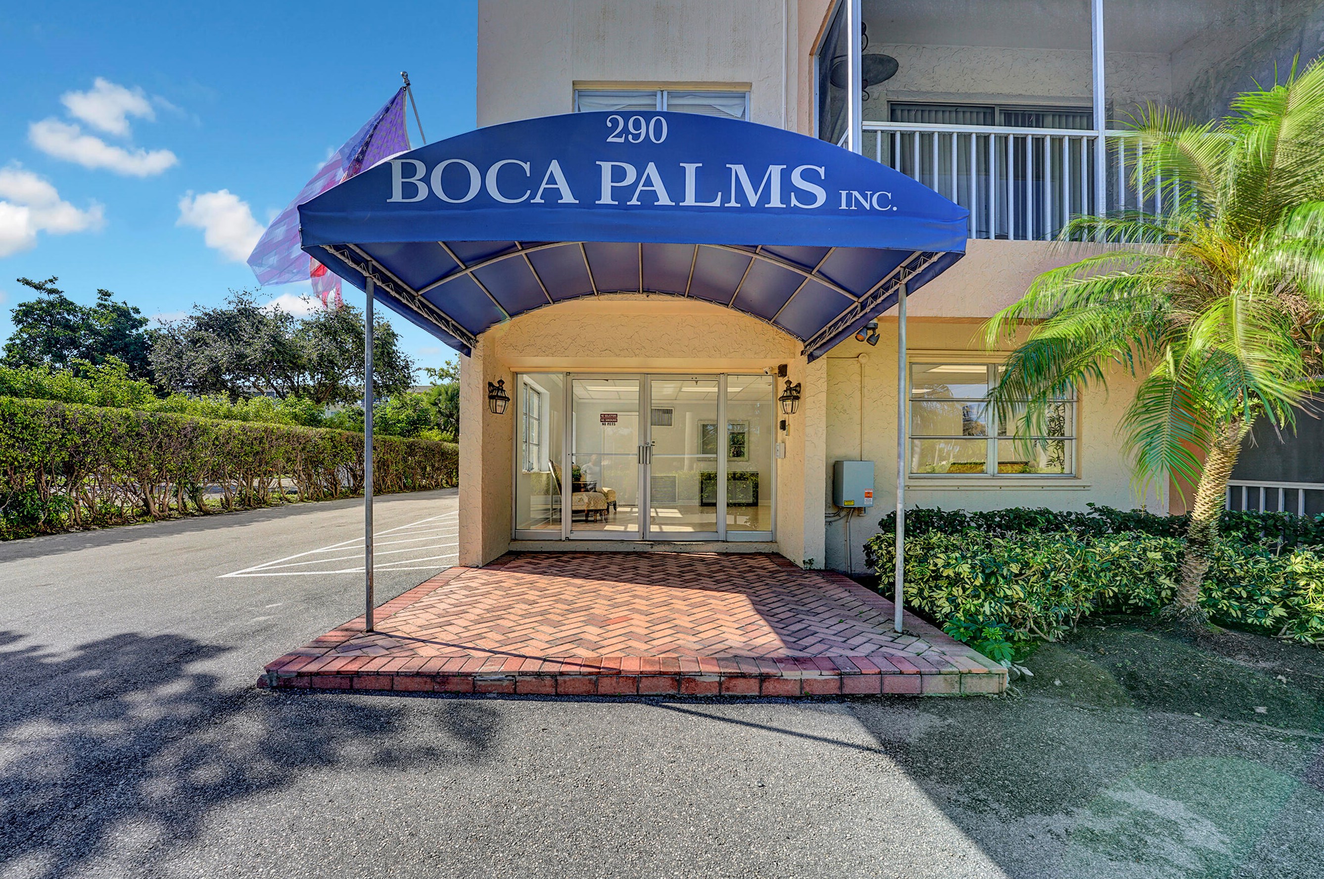 290 W Palmetto Park Rd #411, Boca Raton, FL 33432