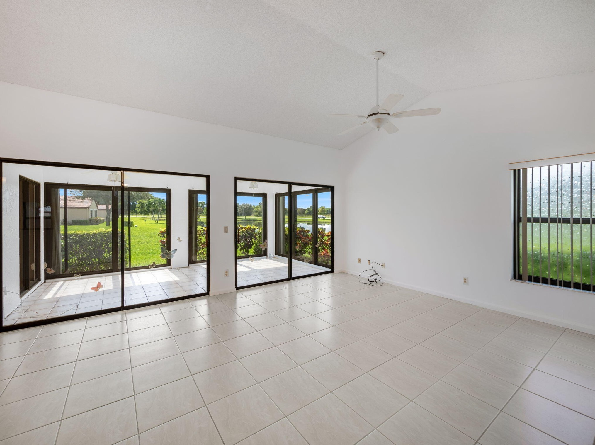 8378 Mooring Cir, Boynton Beach, FL 33472