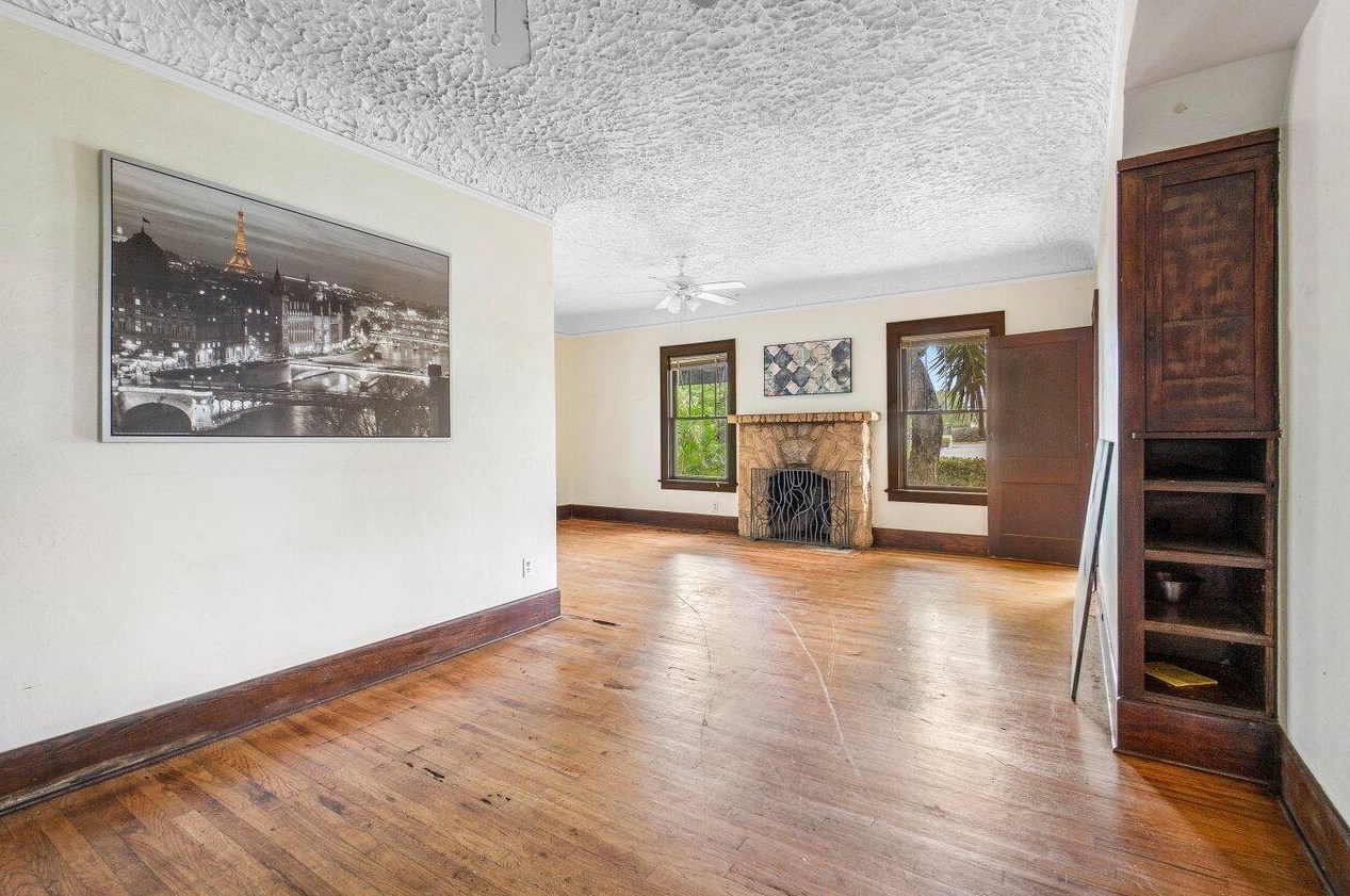 402 Federal Hwy, Lake Worth FL 33460-4641 exterior