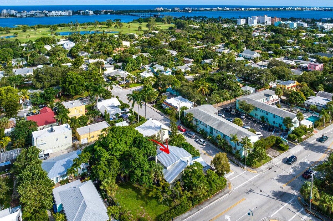 402 Federal Hwy, Lake Worth FL 33460-4641 exterior