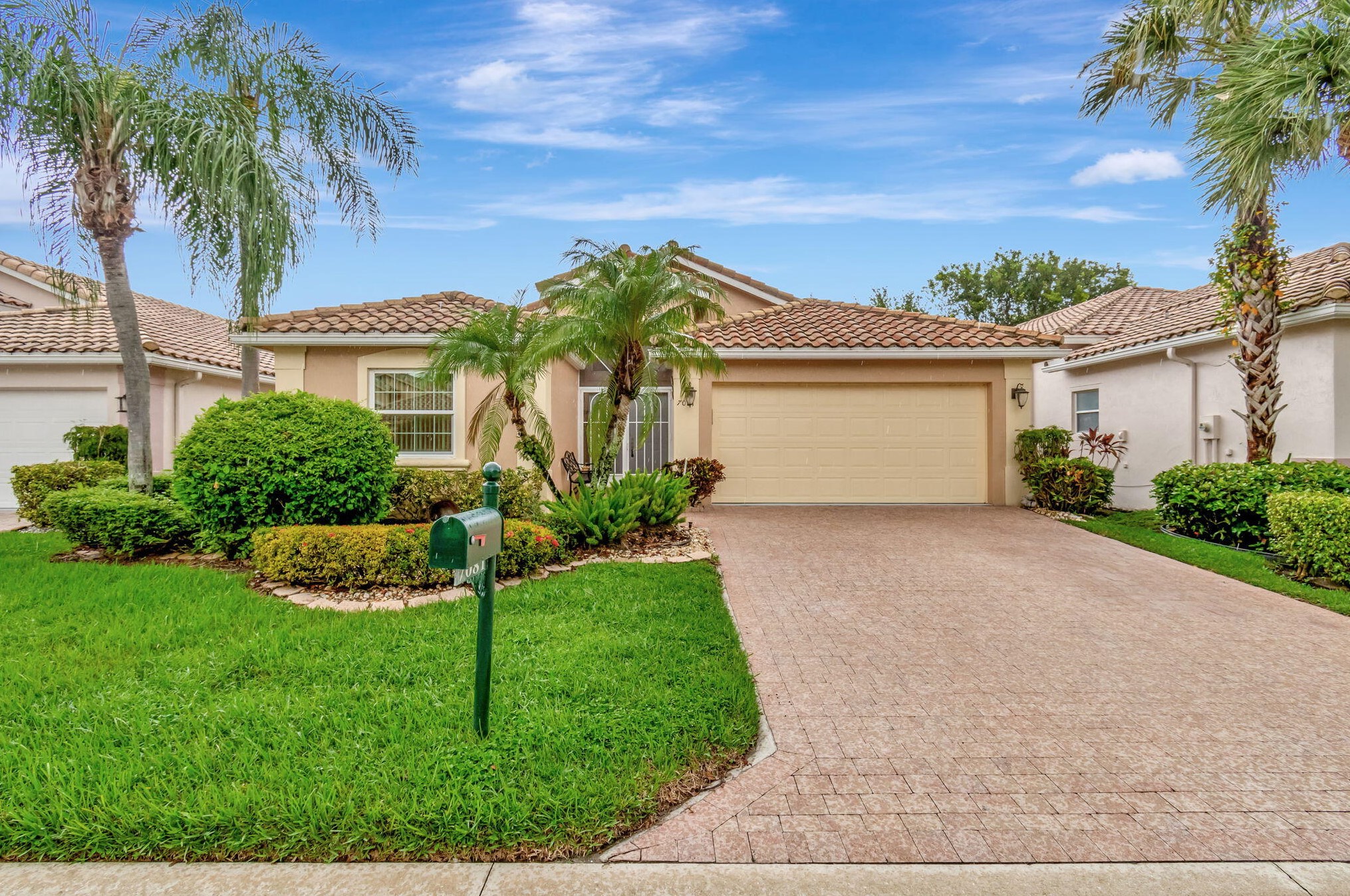 7081 Catania Dr, Boynton Beach, FL 33472-7361