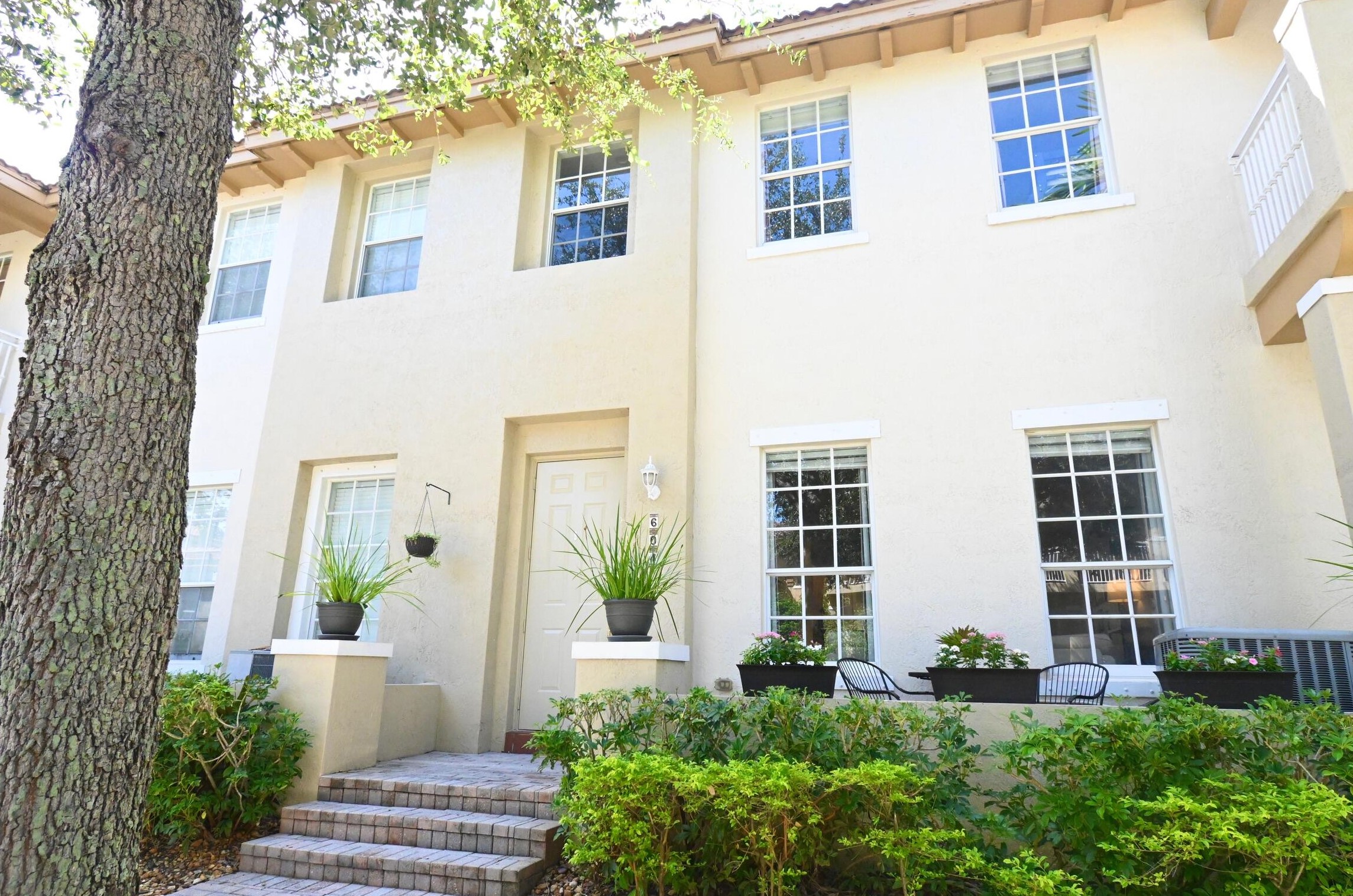 604 24 Ave, Boynton Beach FL 33426-8789 exterior