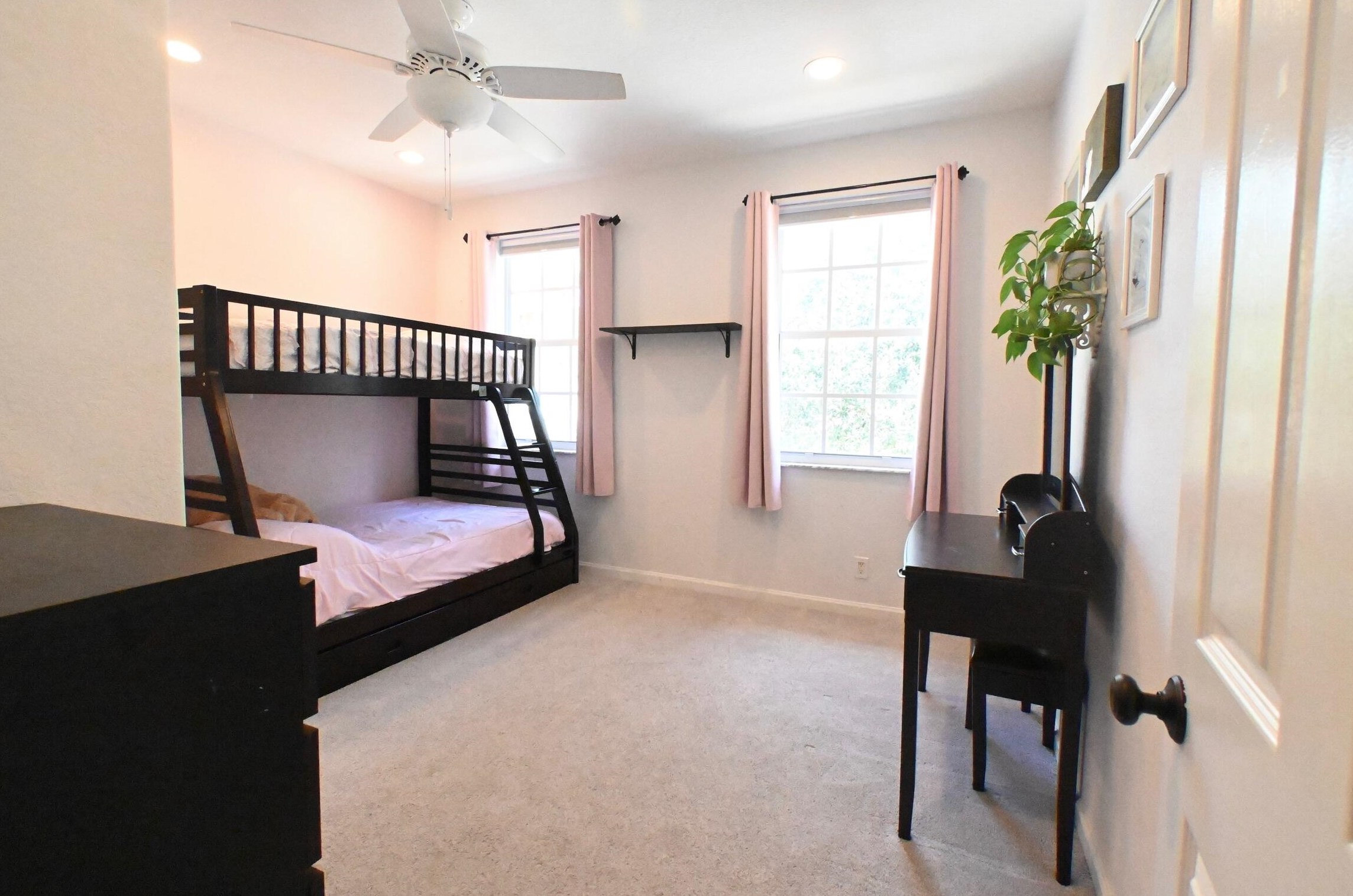 604 24 Ave, Boynton Beach FL 33426-8789 exterior