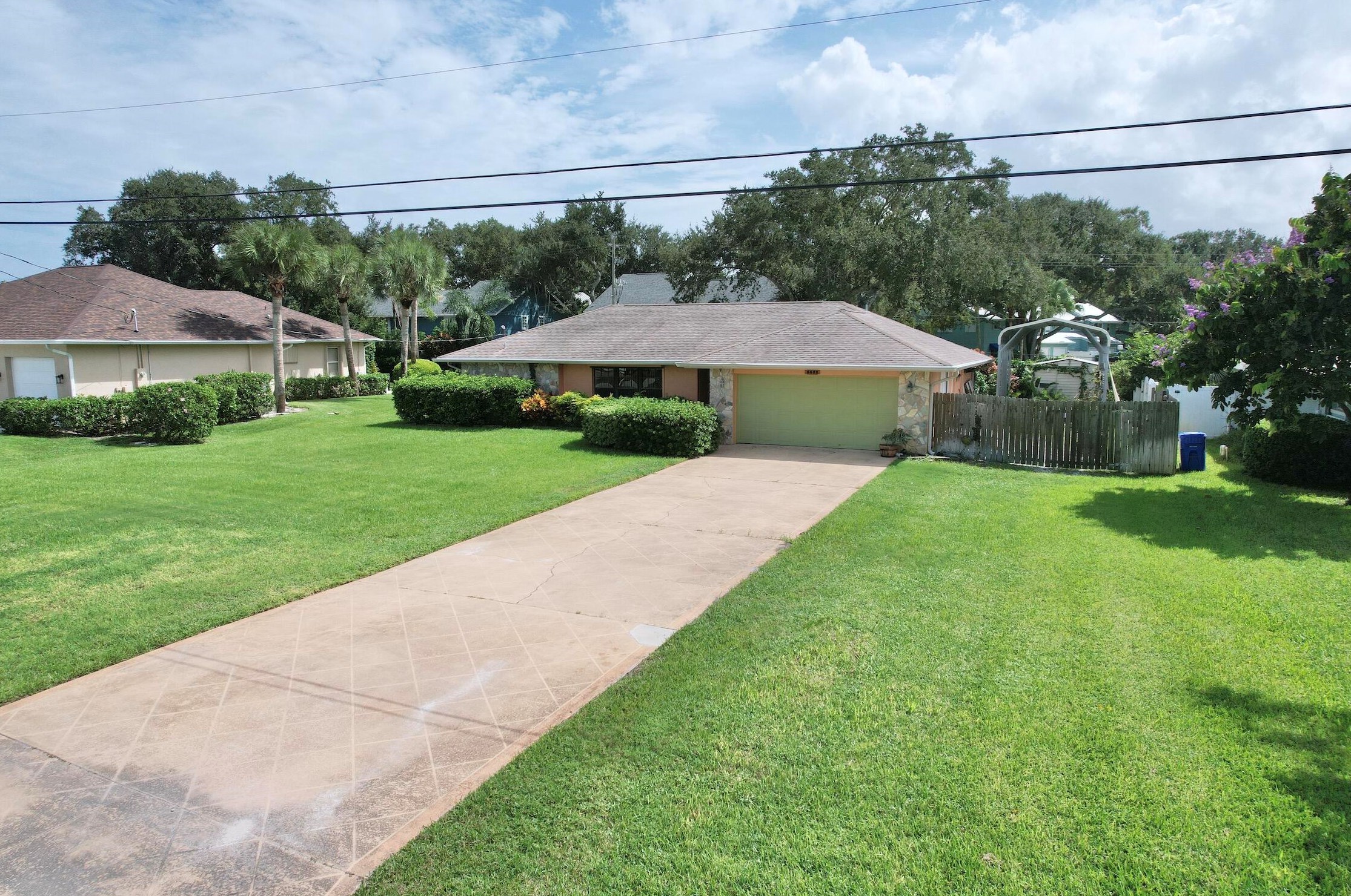 6655 110th St, Sebastian, FL 32958