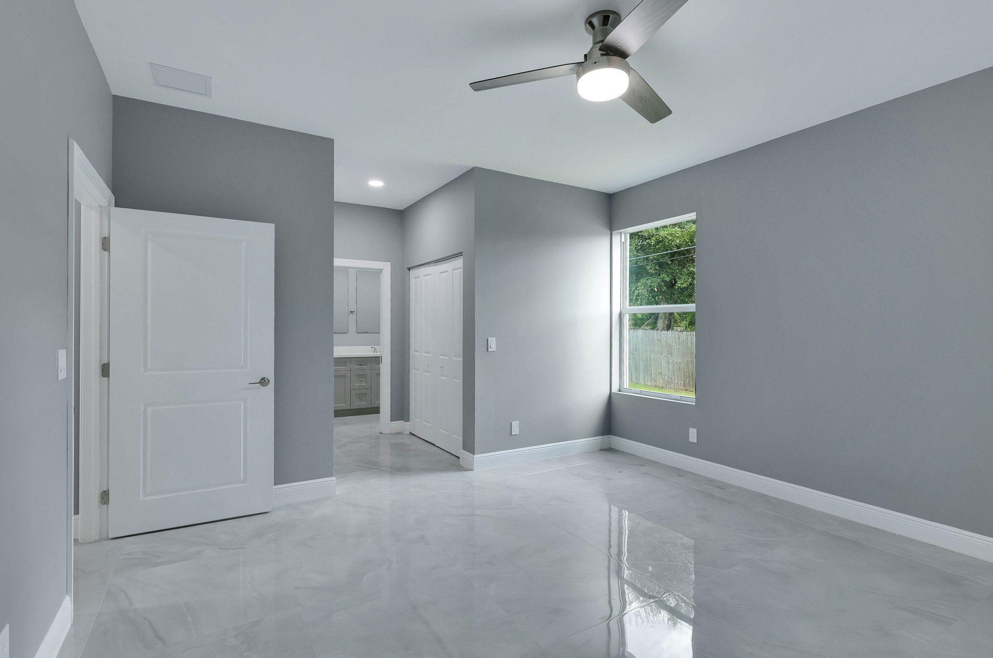 1749 California Blvd, Fort Pierce FL 34953-1159 exterior