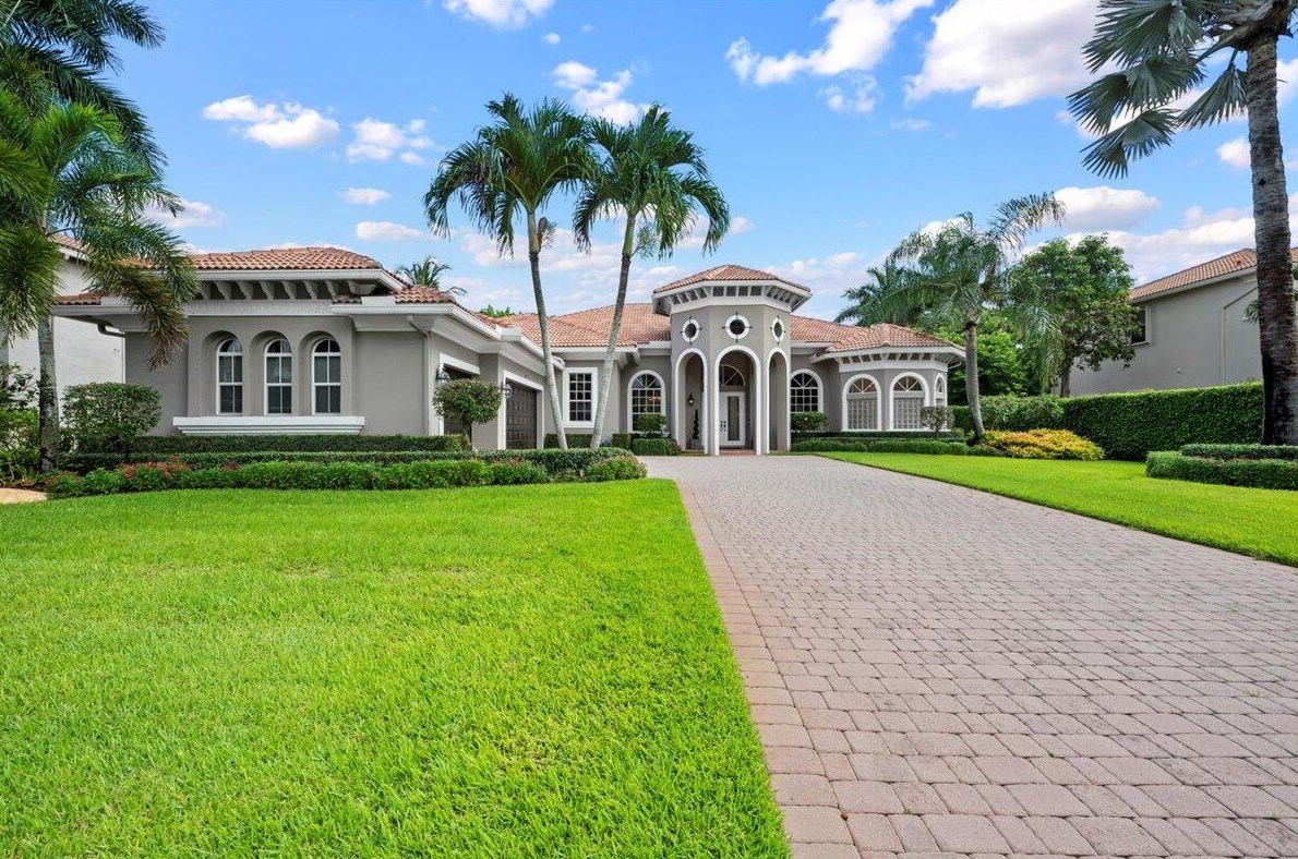 12481 World Cup Ln, West Palm Beach, FL 33414