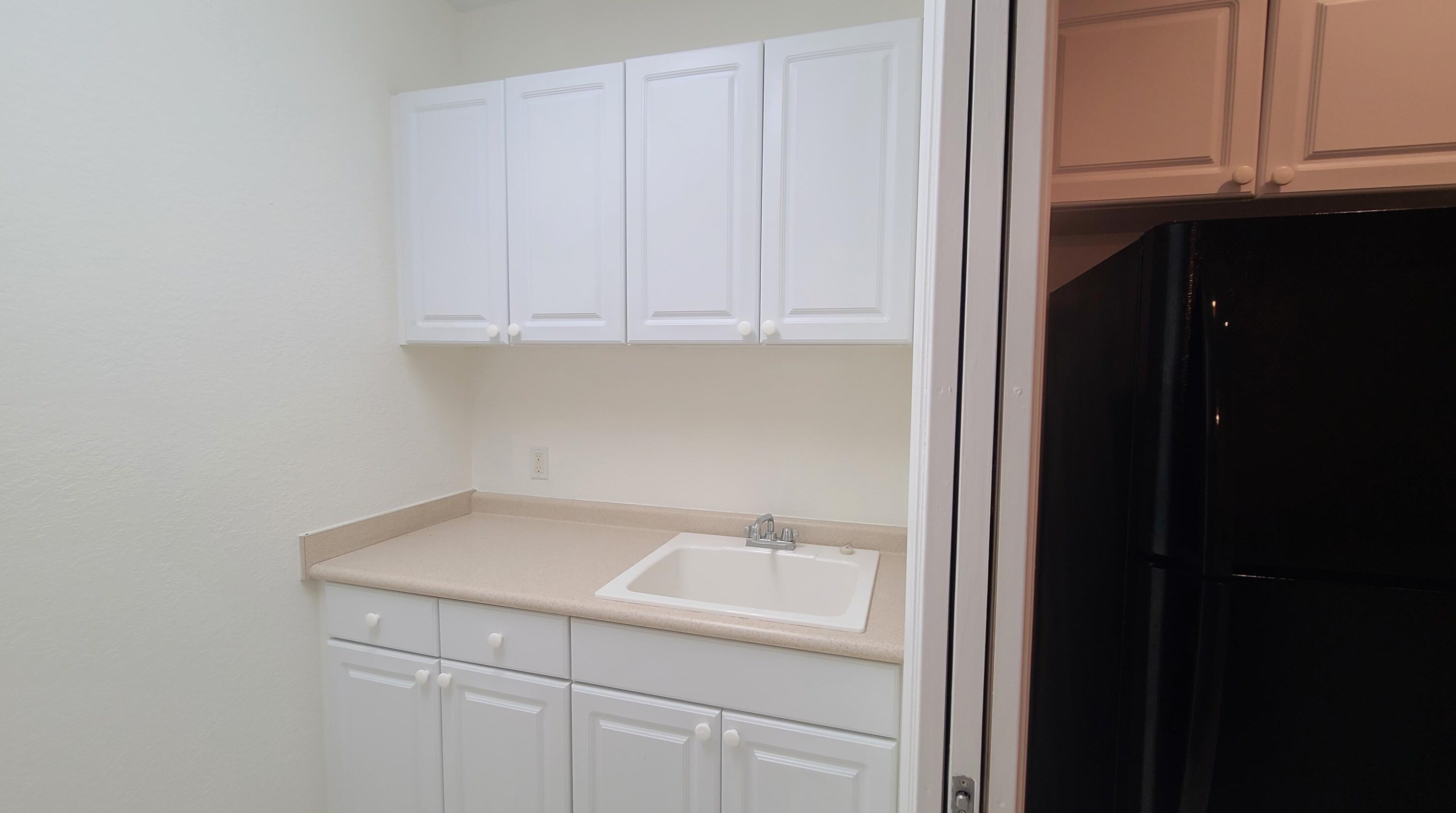 1840 Dove Tail Dr, Fort Pierce FL 34982-8000 exterior