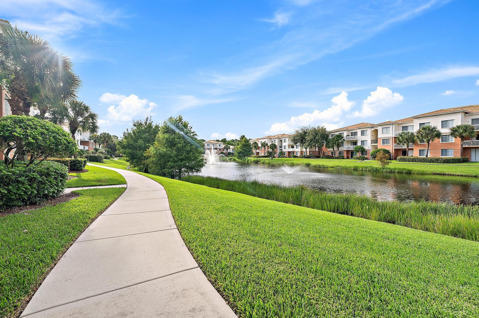 10108 Myrtlewood Cir W, West Palm Beach, FL 33418