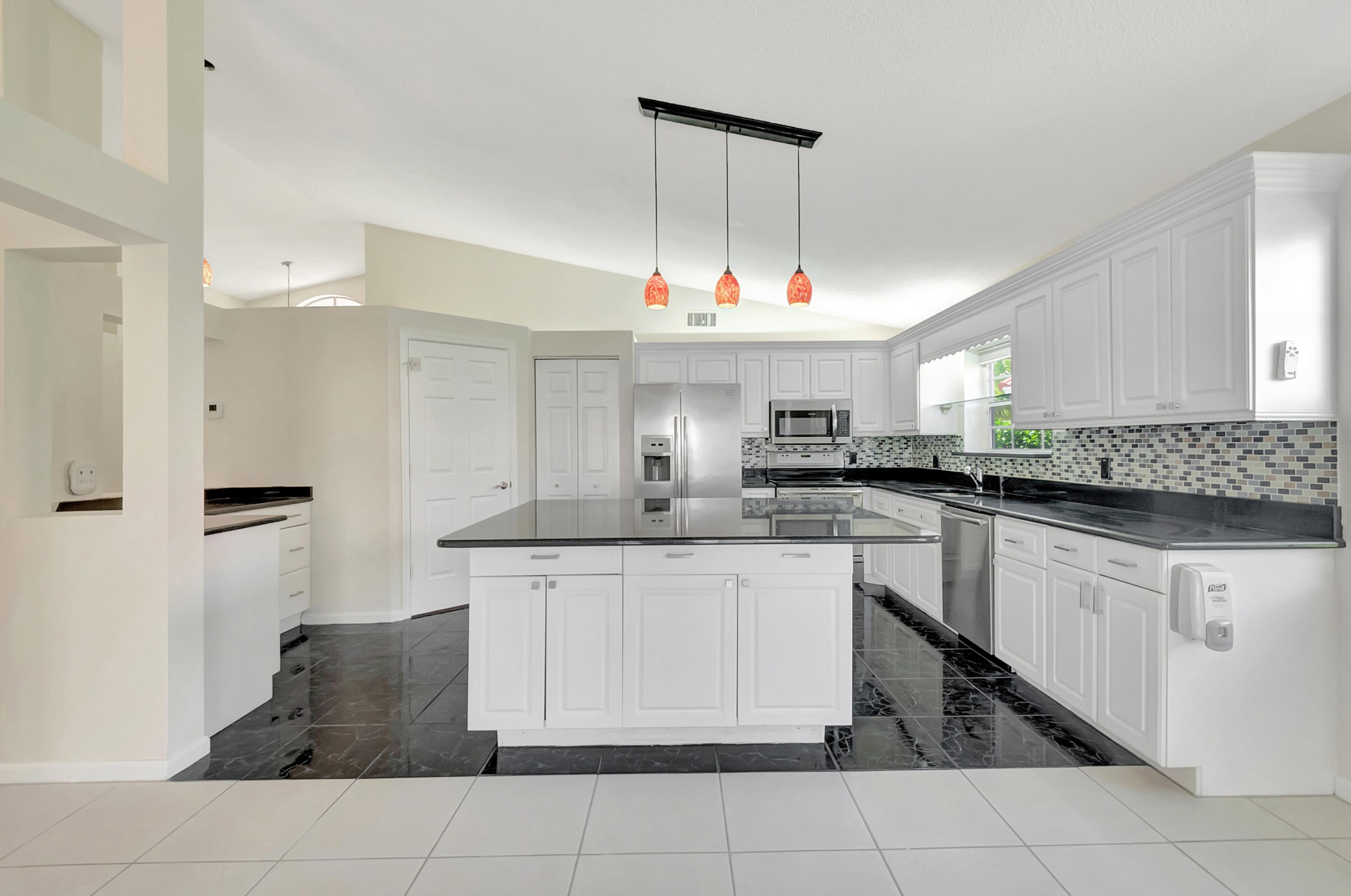 6221 Windchime Pl, Boynton Beach, FL 33472