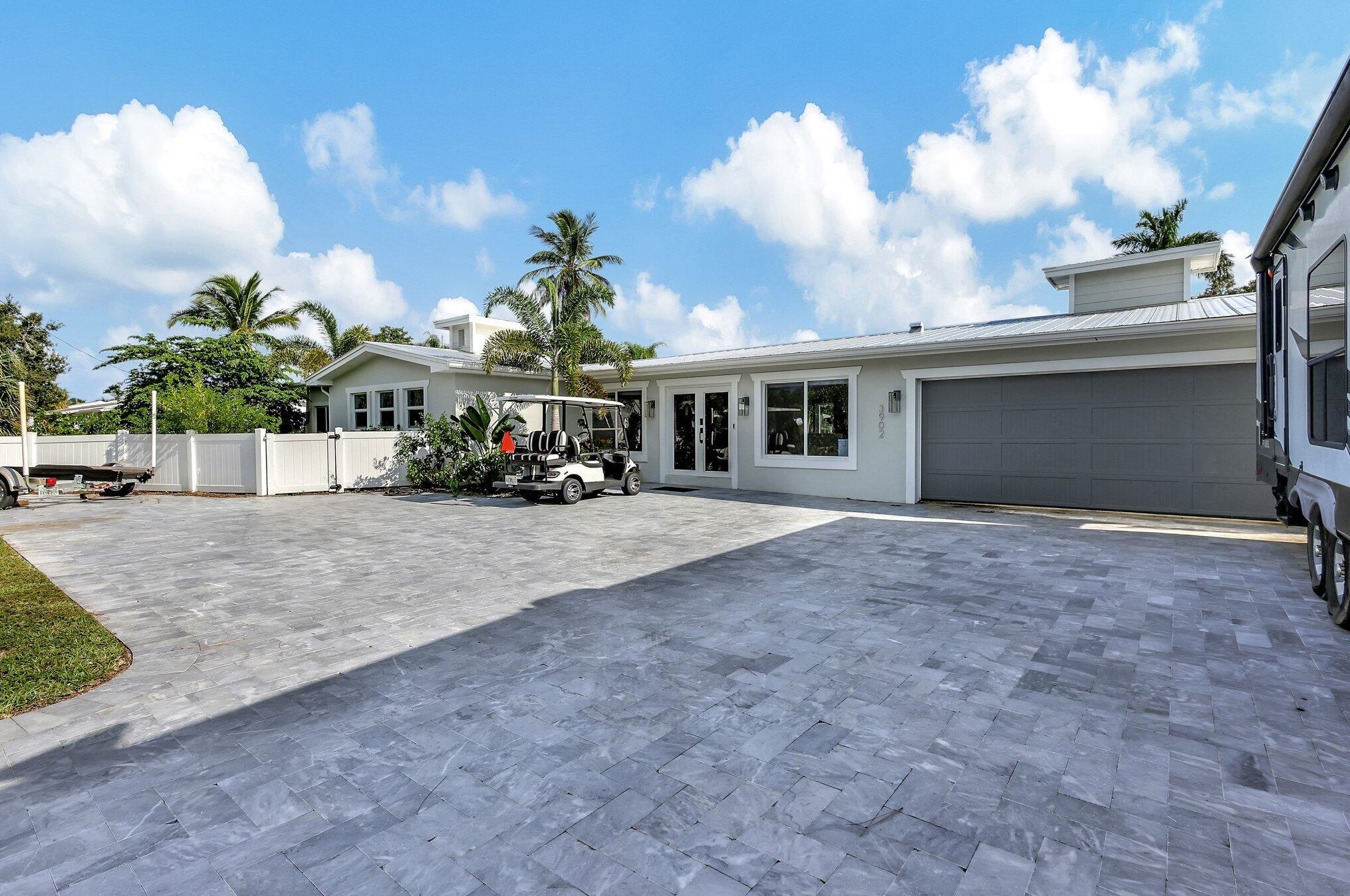 3902 Se Coquina Dr, Stuart, FL 34997