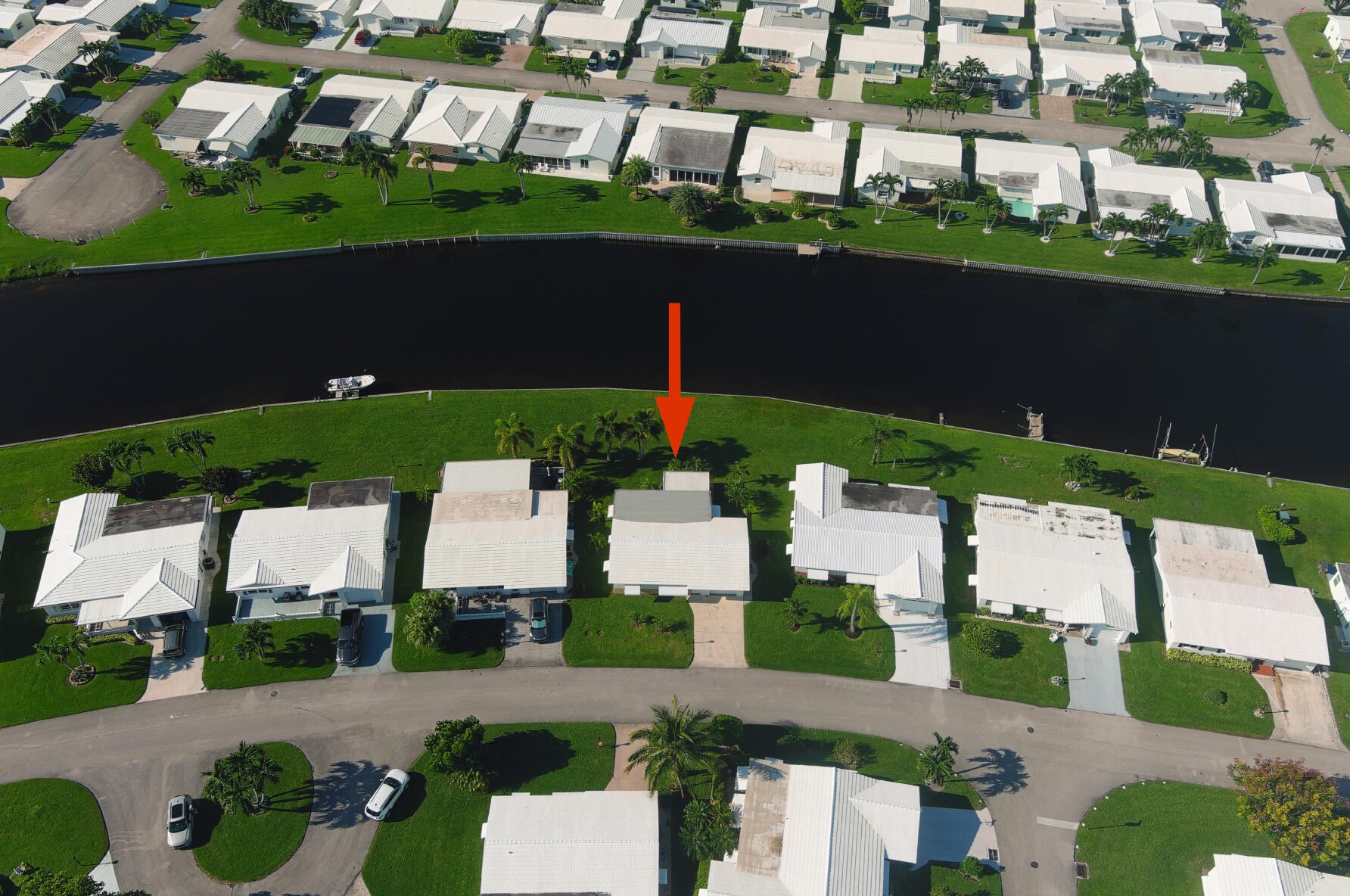 1006 7 Ave, Boynton Beach FL 33435-3807 exterior