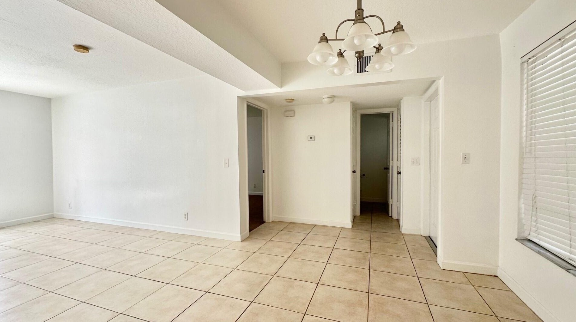 10330 N Military Trl #3a, West Palm Beach, FL 33410